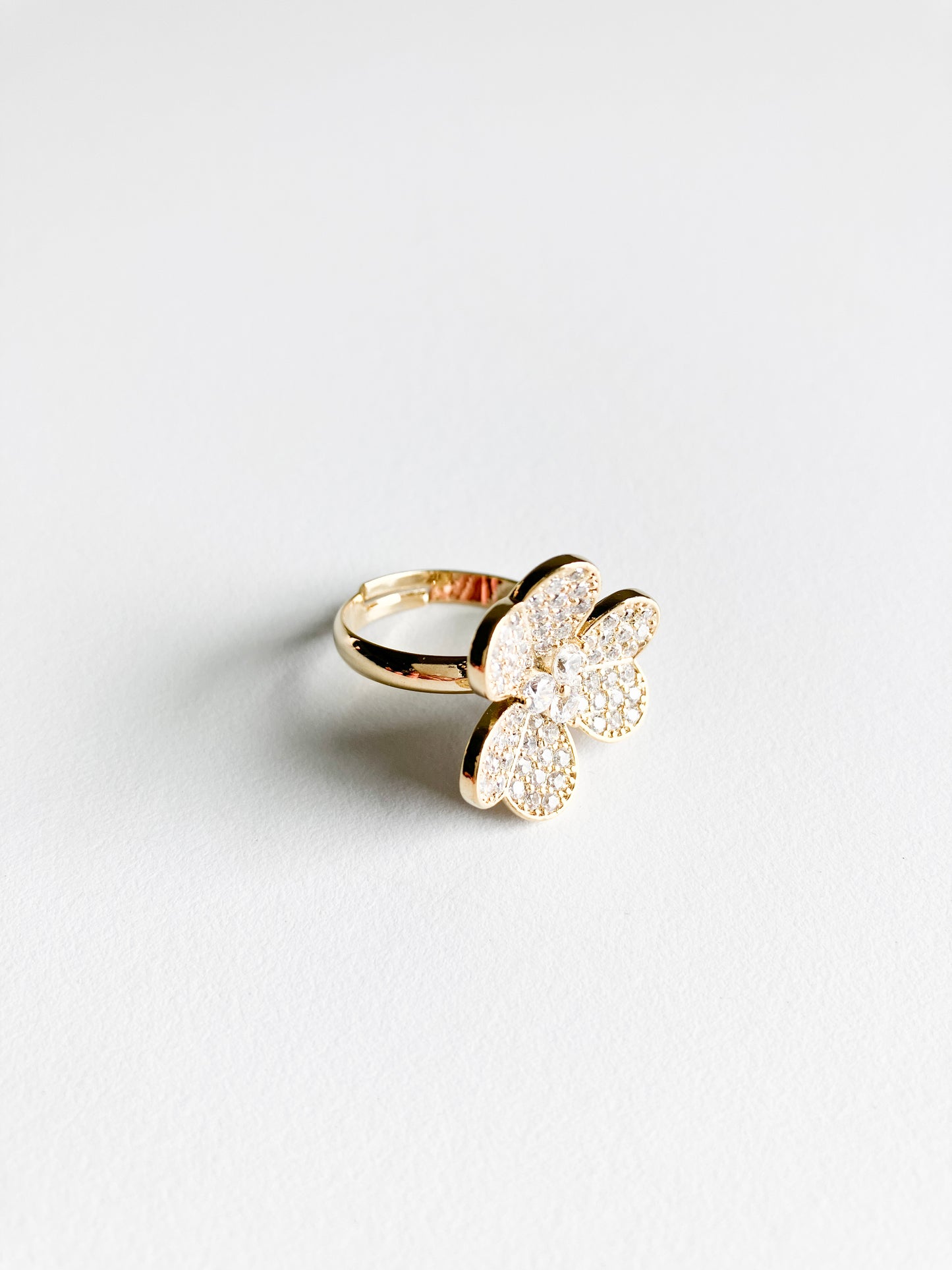 Cubic Zirconia Clover Ring in Gold