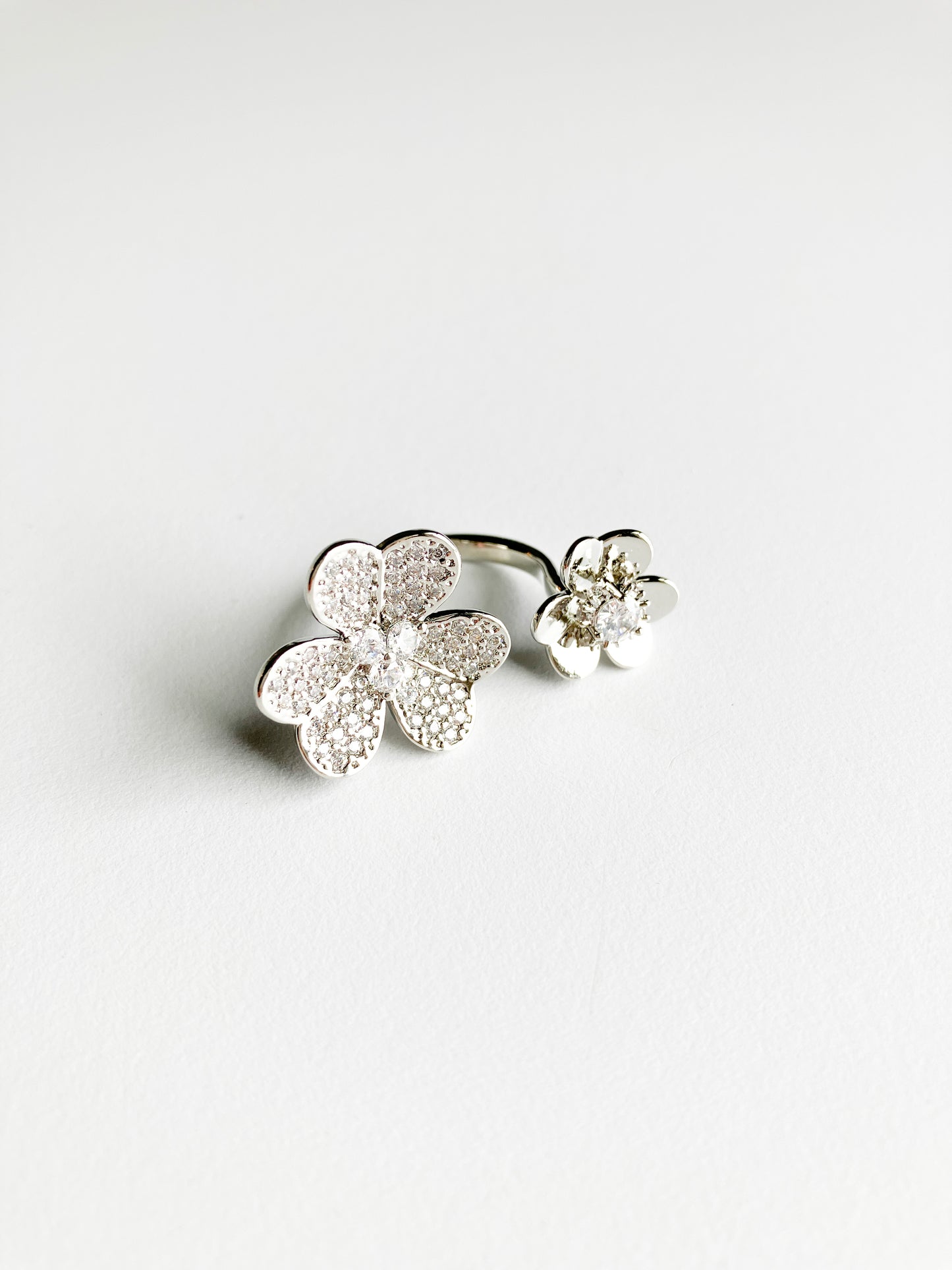 Cubic Zirconia Double Clover Wrap Ring in Silver