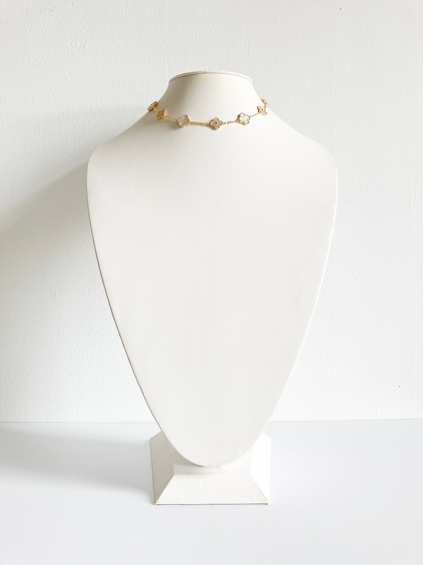 Cubic Zirconia and Mother of Pearl Quatrefoil Choker in Gold