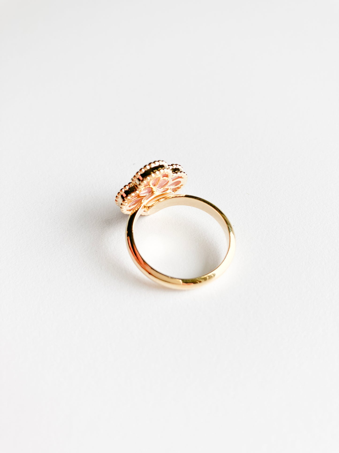Pink Mother of Pearl Demi Quatrefoil Ring in Gold