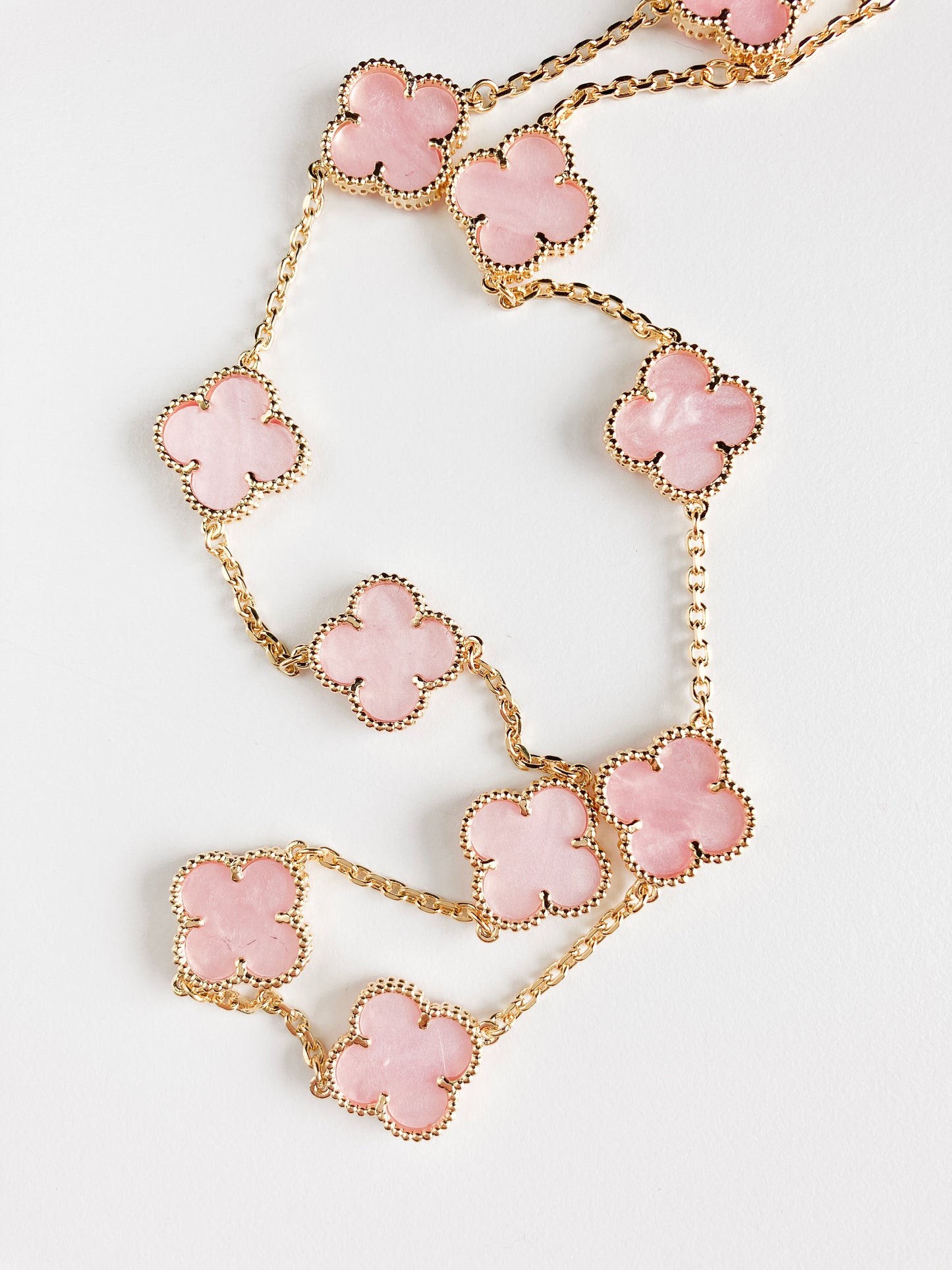 Pink Mother of Pearl Quatrefoil Choker in Gold