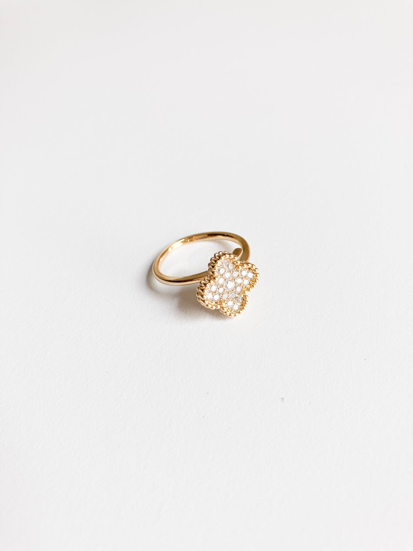 Cubic Zirconia Small Quatrefoil Motif Ring in Gold