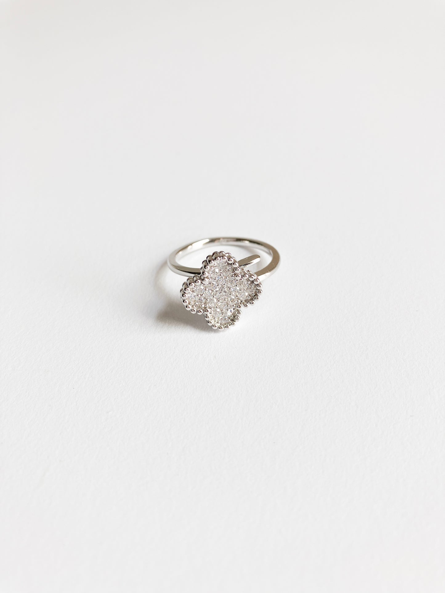 Cubic Zirconia Small Quatrefoil Motif Ring in Silver