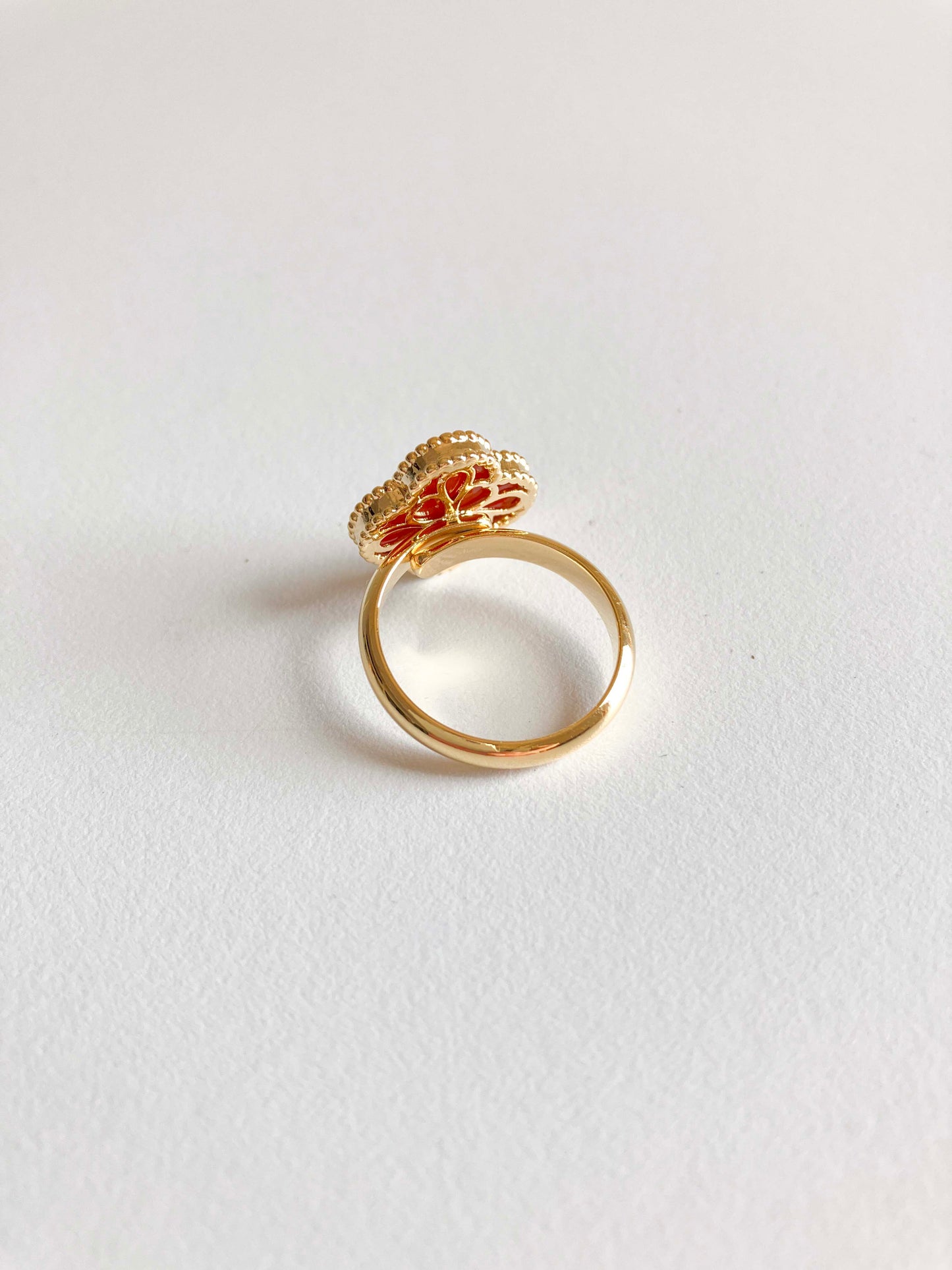 Carnelian Demi Quatrefoil Ring in Gold