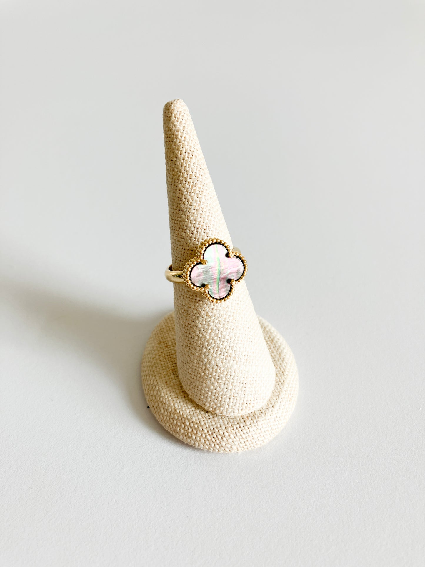 Gray Mother of Pearl Demi Quatrefoil Ring in Gold
