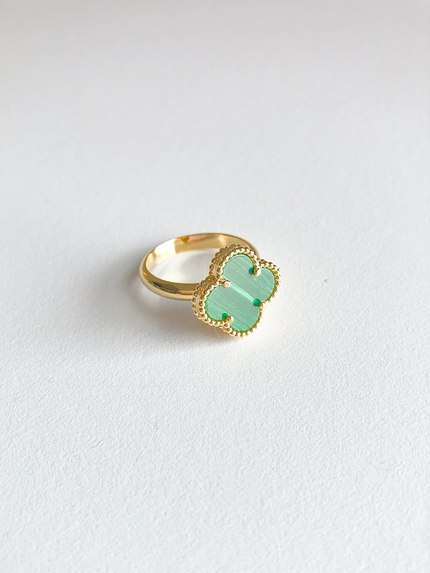Malachite Demi Quatrefoil Ring in Gold