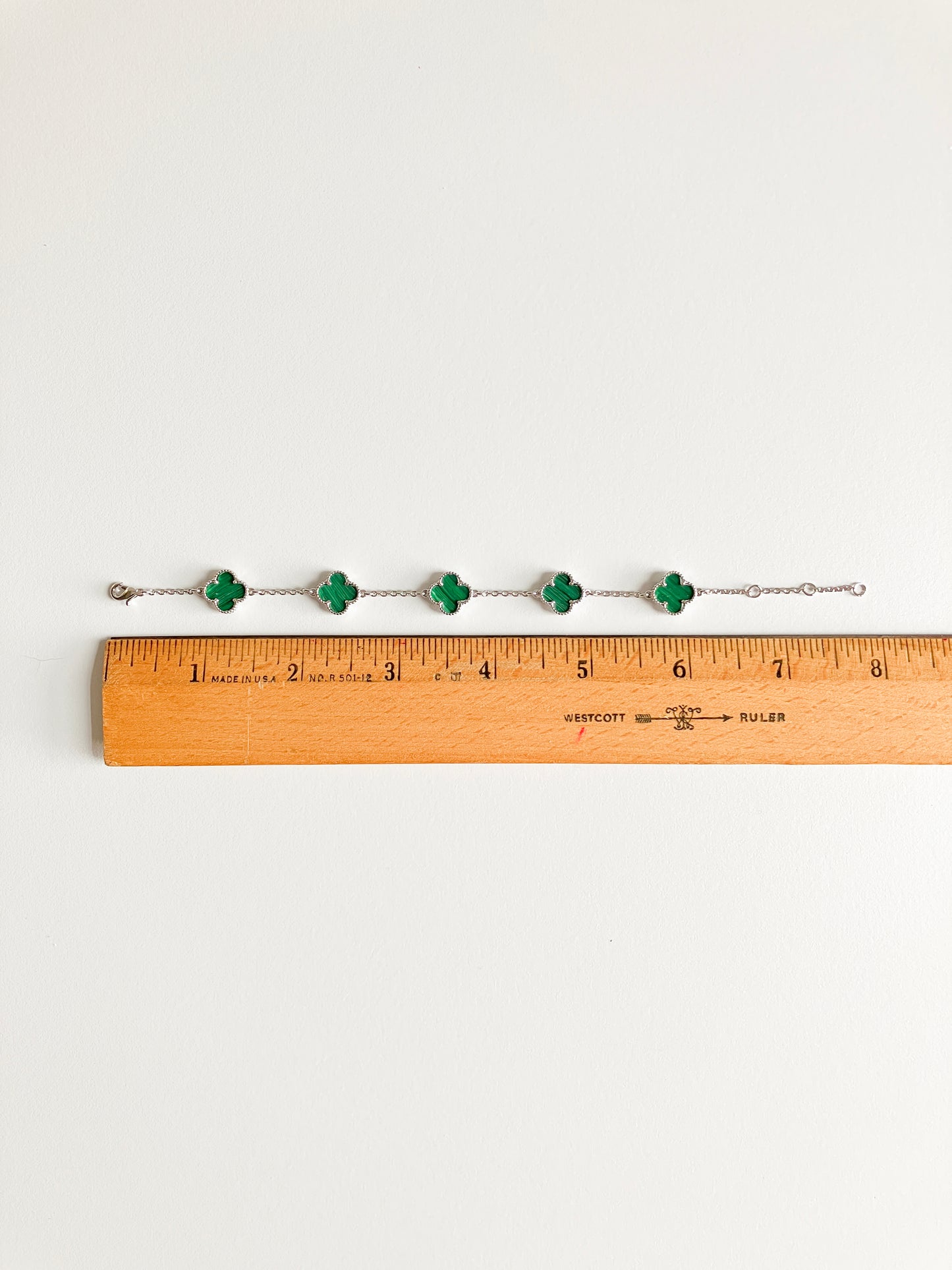 Malachite Small Quatrefoil Bracelet in Silver