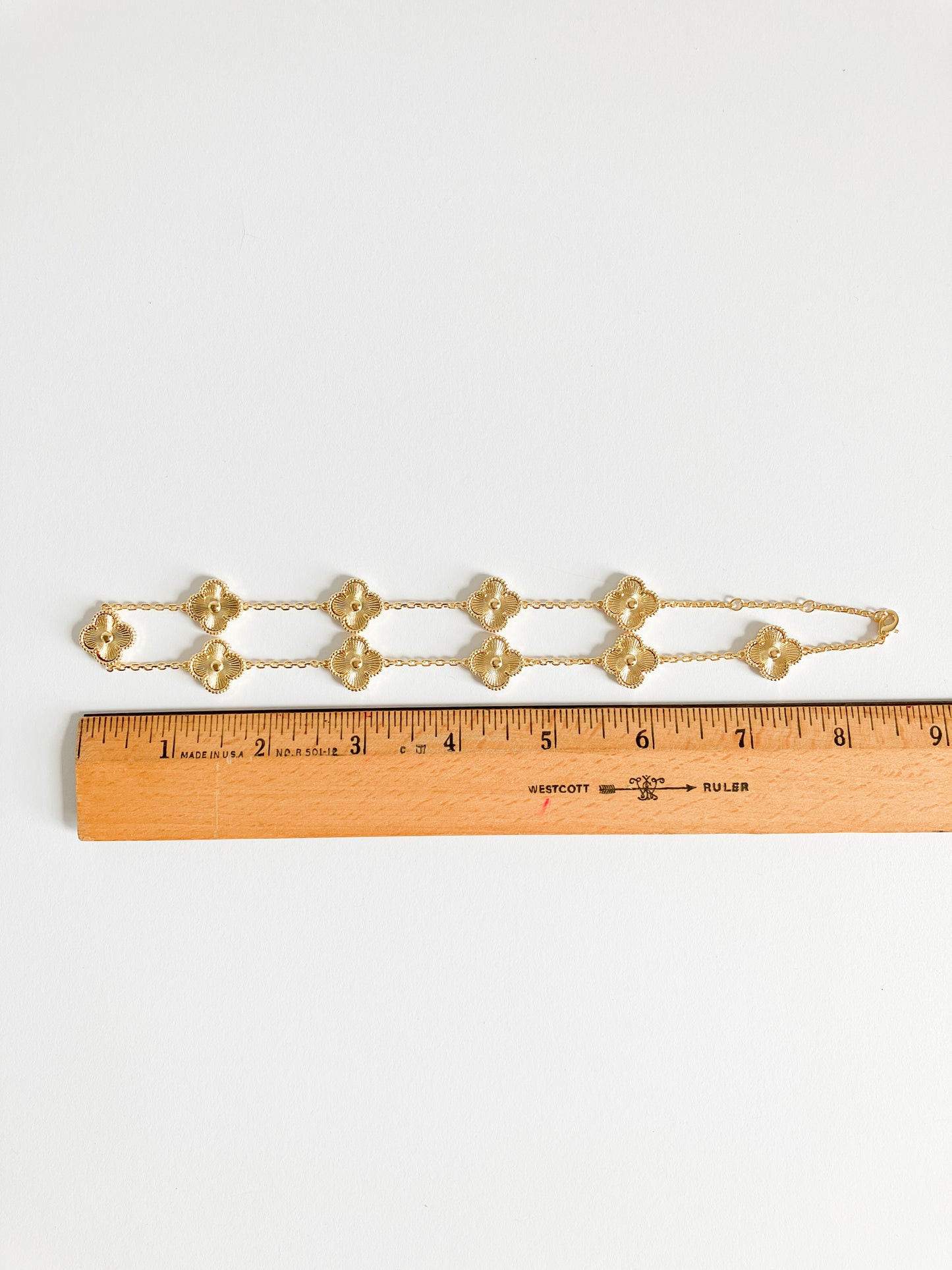 Radiant Demi Quatrefoil Choker in Gold