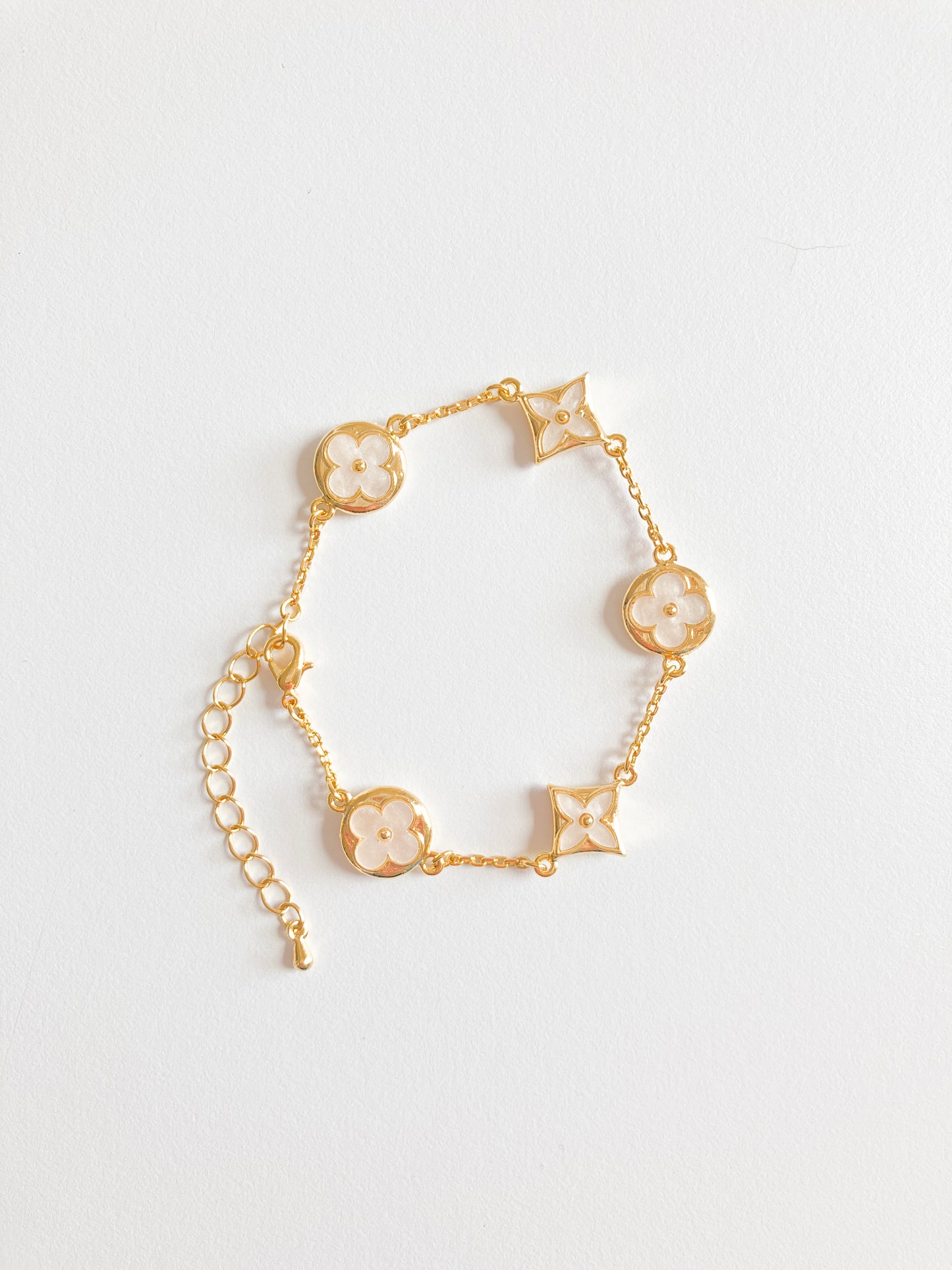 Mother of Pearl Moonflower and Starflower Bracelet