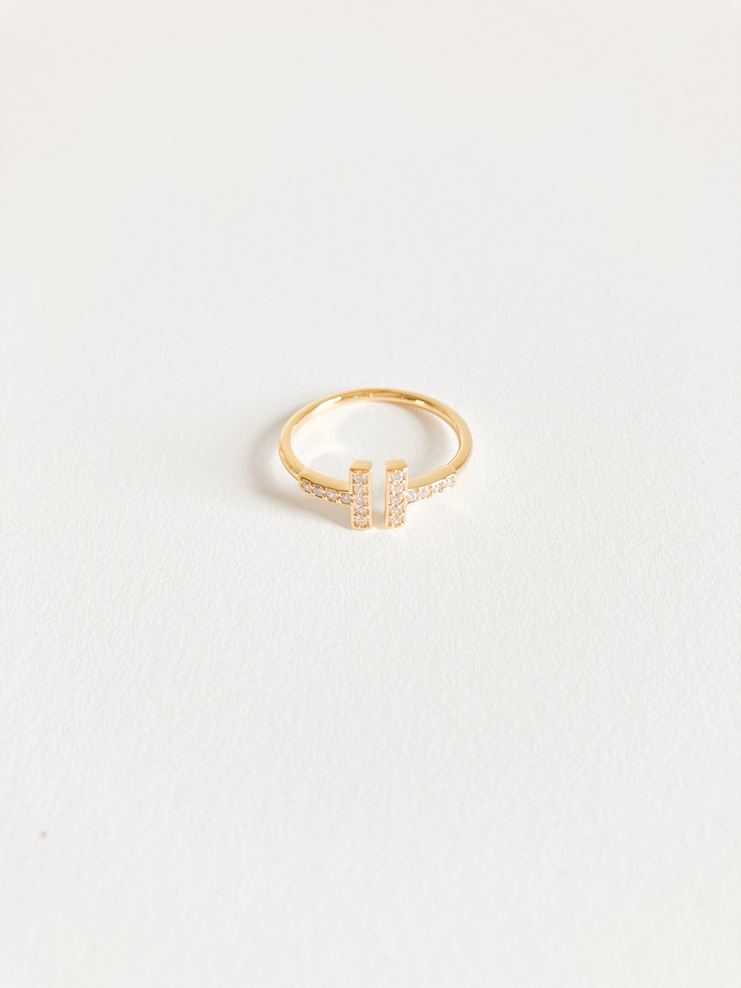 Cubic Zirconia T-Bar Ring in Gold