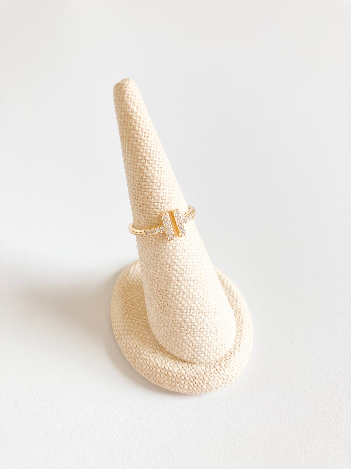 Cubic Zirconia T-Bar Ring in Gold