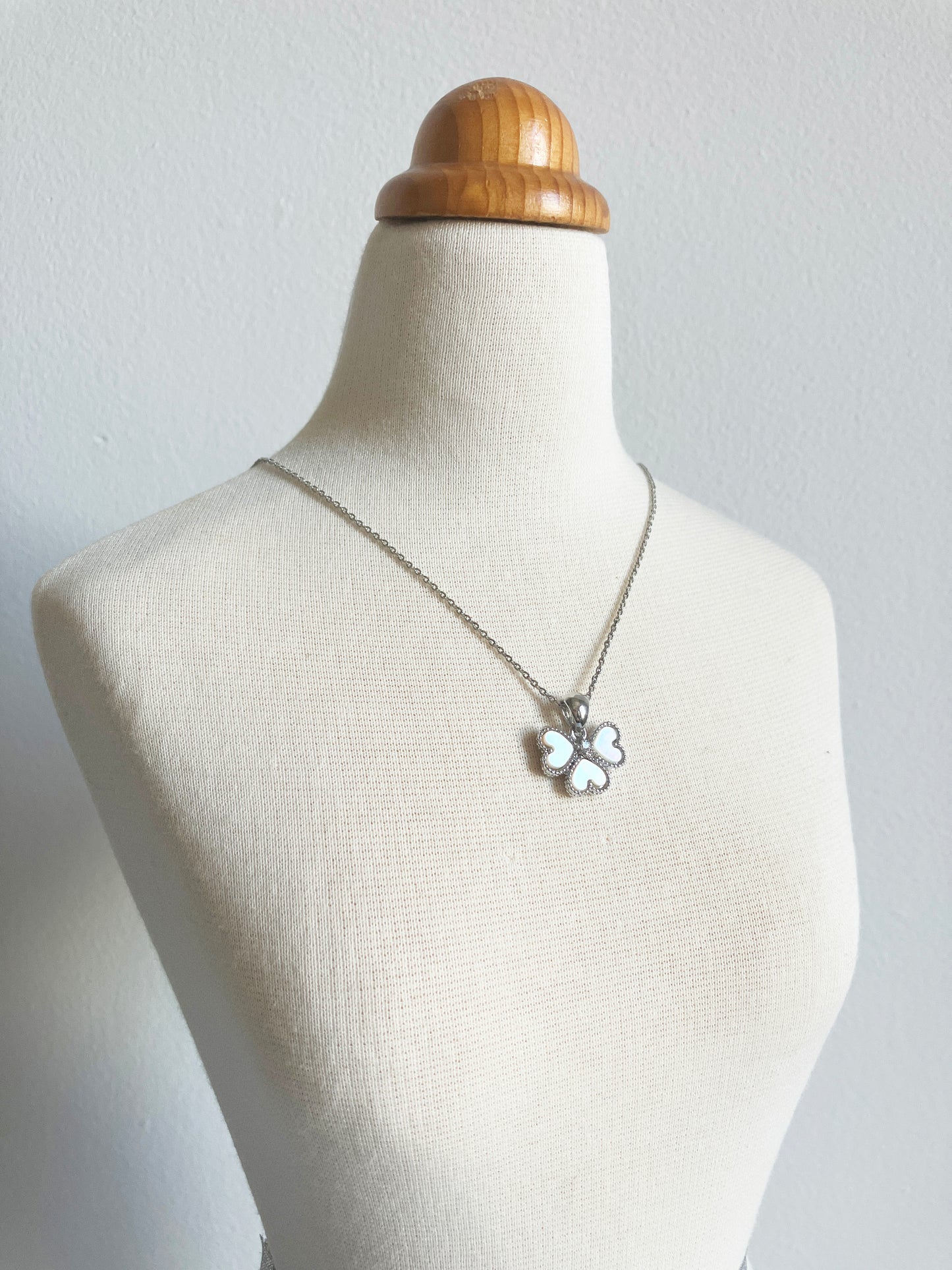 Clover of Hearts in Mother of Pearl and Cubic Zirconium Set in Silver