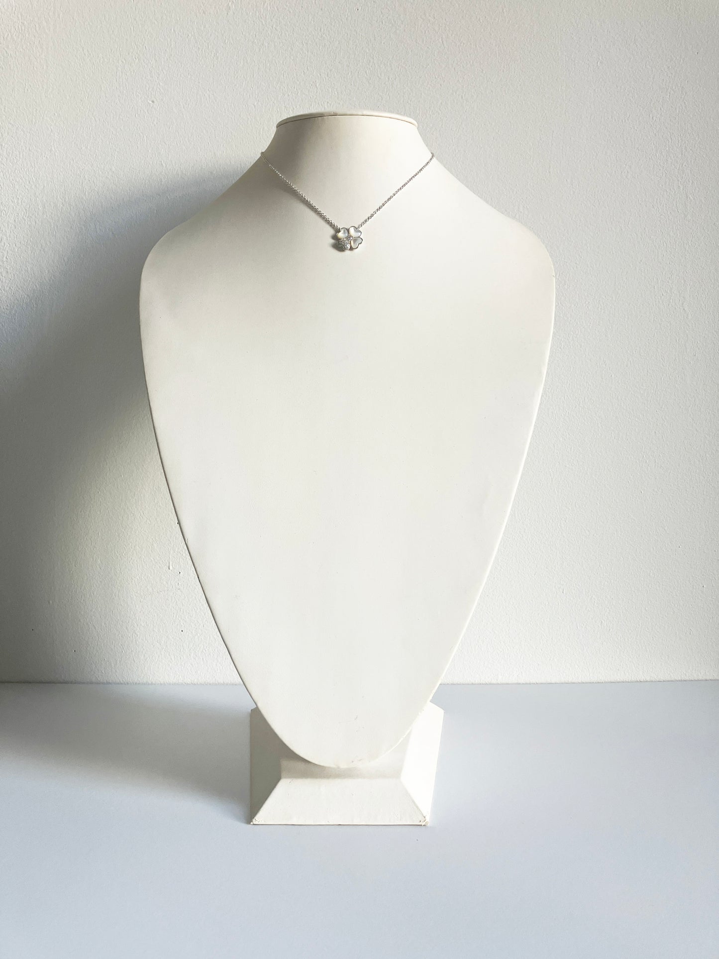 Four Leaf Clover of Hearts in Mother of Pearl and Cubic Zirconium Set in Silver