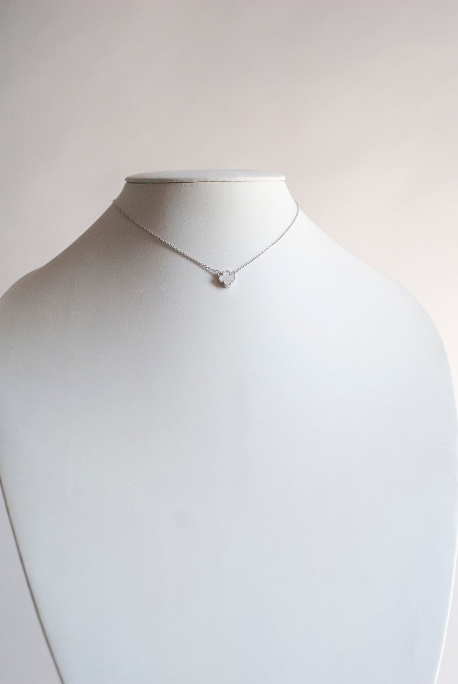 Adjustable Mini Mother of Pearl Quatrefoil Motif Pendant