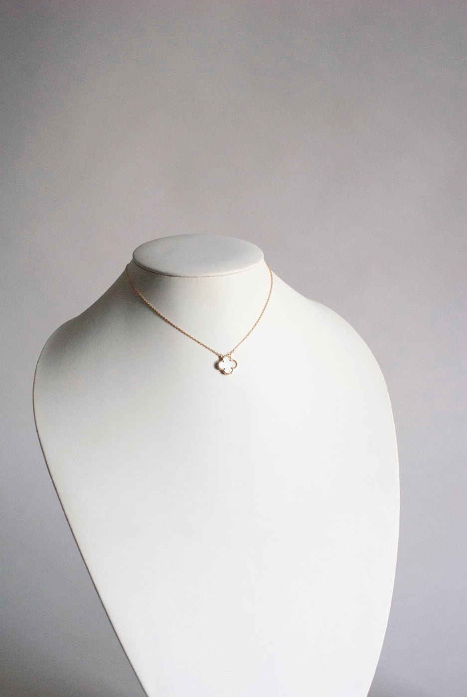 Adjustable Demi Mother of Pearl Quatrefoil Motif Pendant