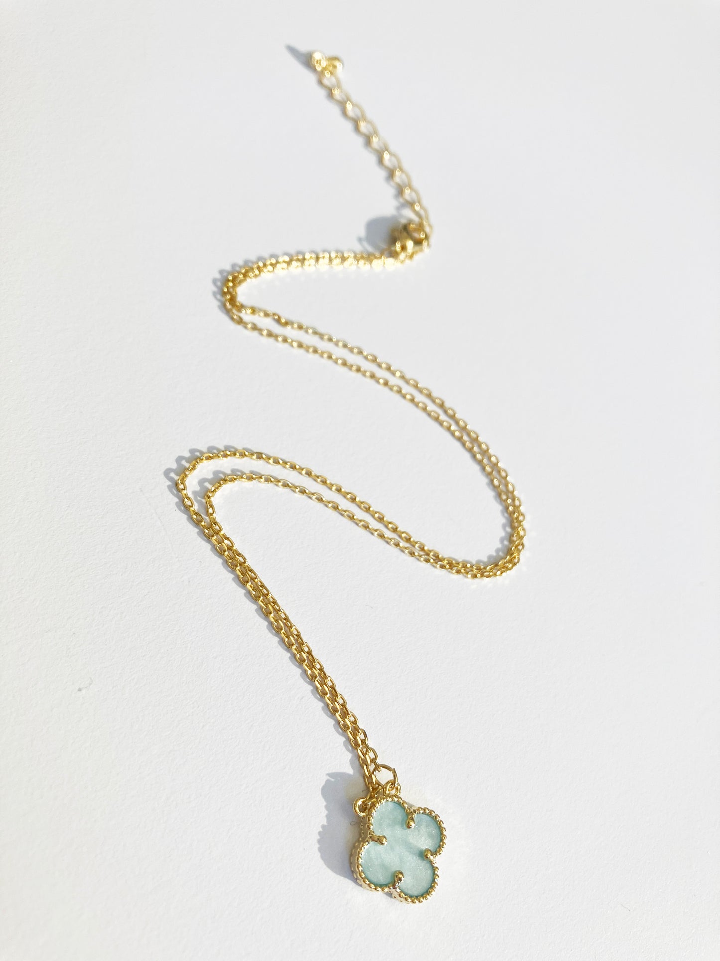 Adjustable Small Blue Mother of Pearl Quatrefoil Motif Pendant