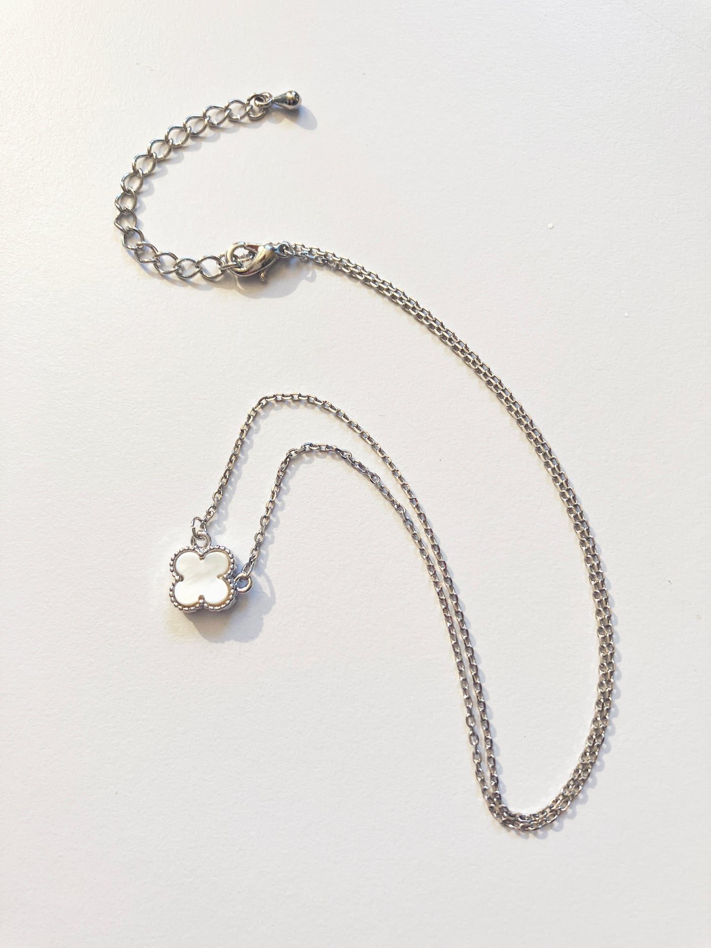 Adjustable Mini Mother of Pearl Quatrefoil Motif Pendant
