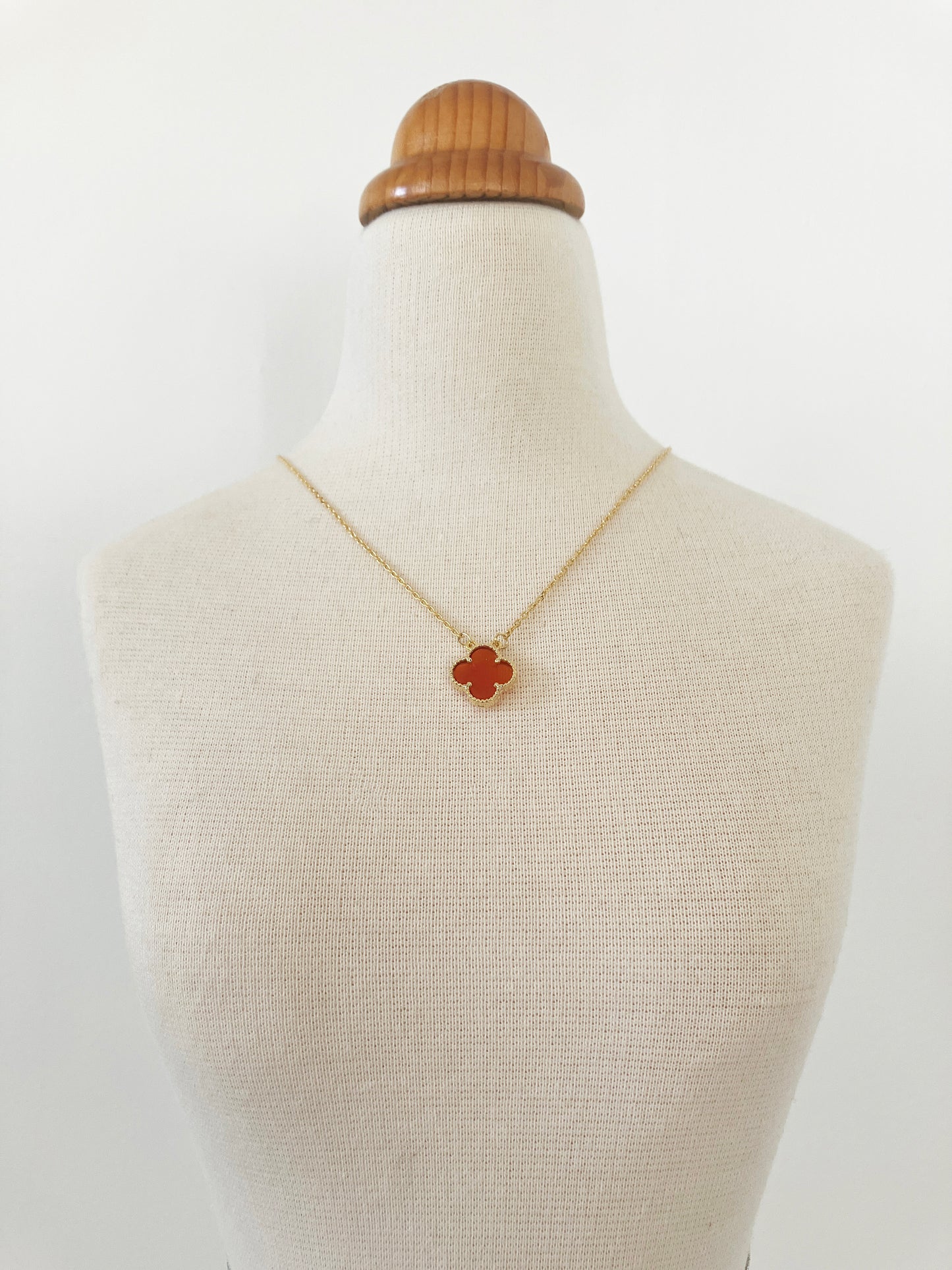Adjustable Small Carnelian Quatrefoil Motif Pendant