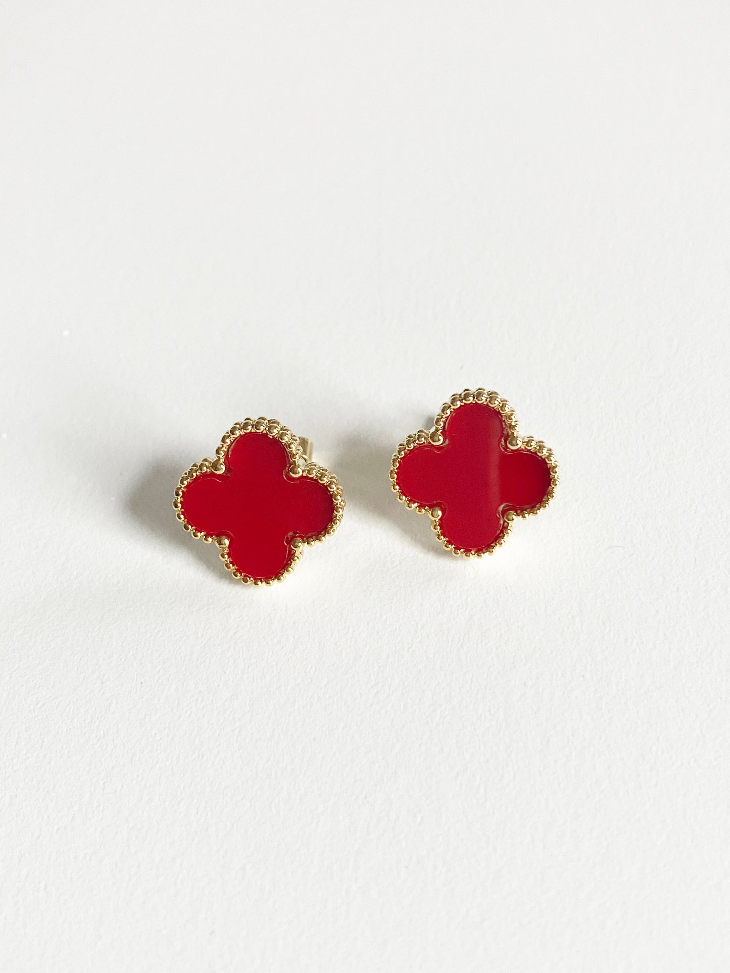Quatrefoil Motif Gold and Carnelian Earrings