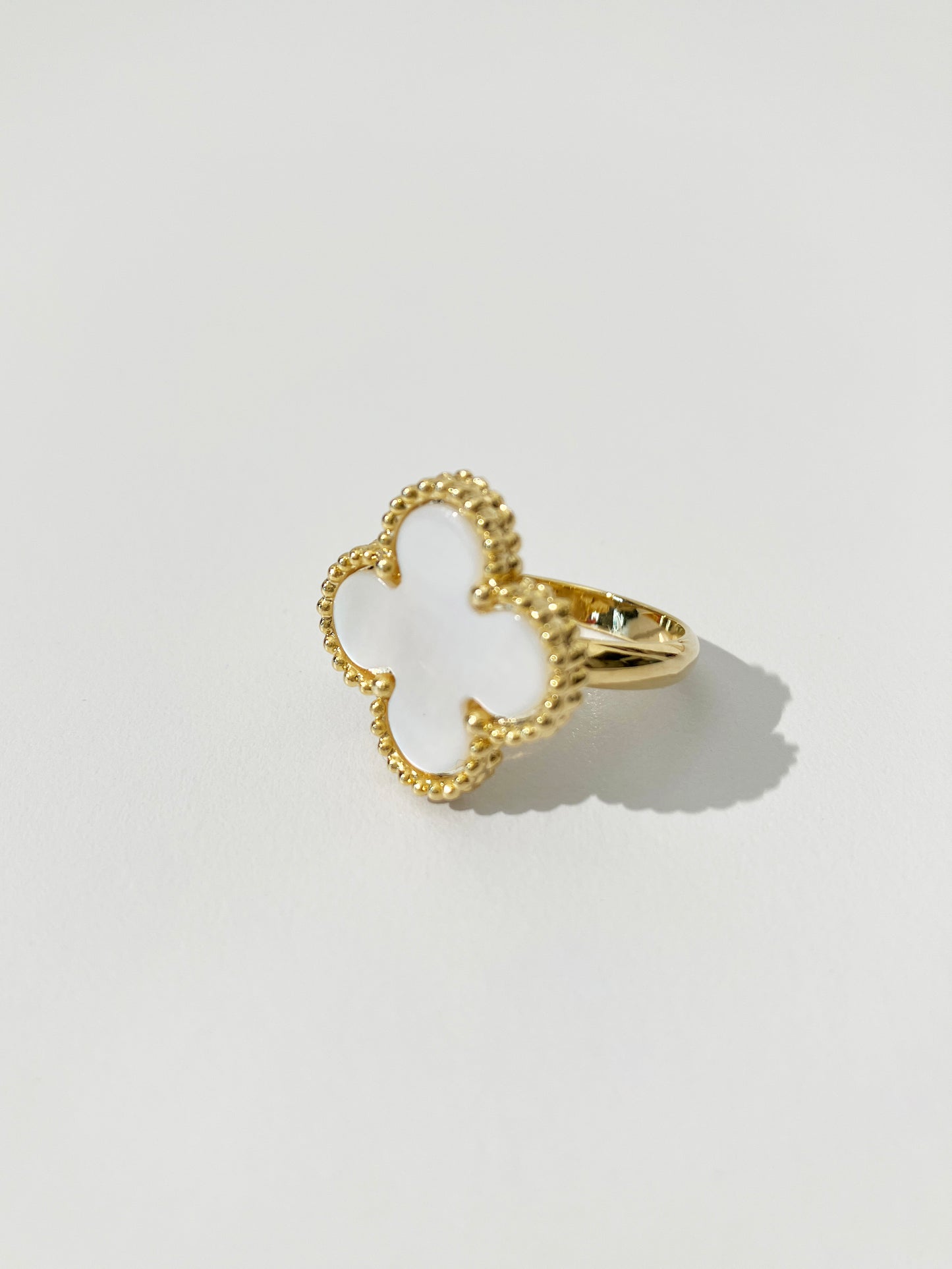Adjustable Small Mother of Pearl Quatrefoil Motif Ring in Gold