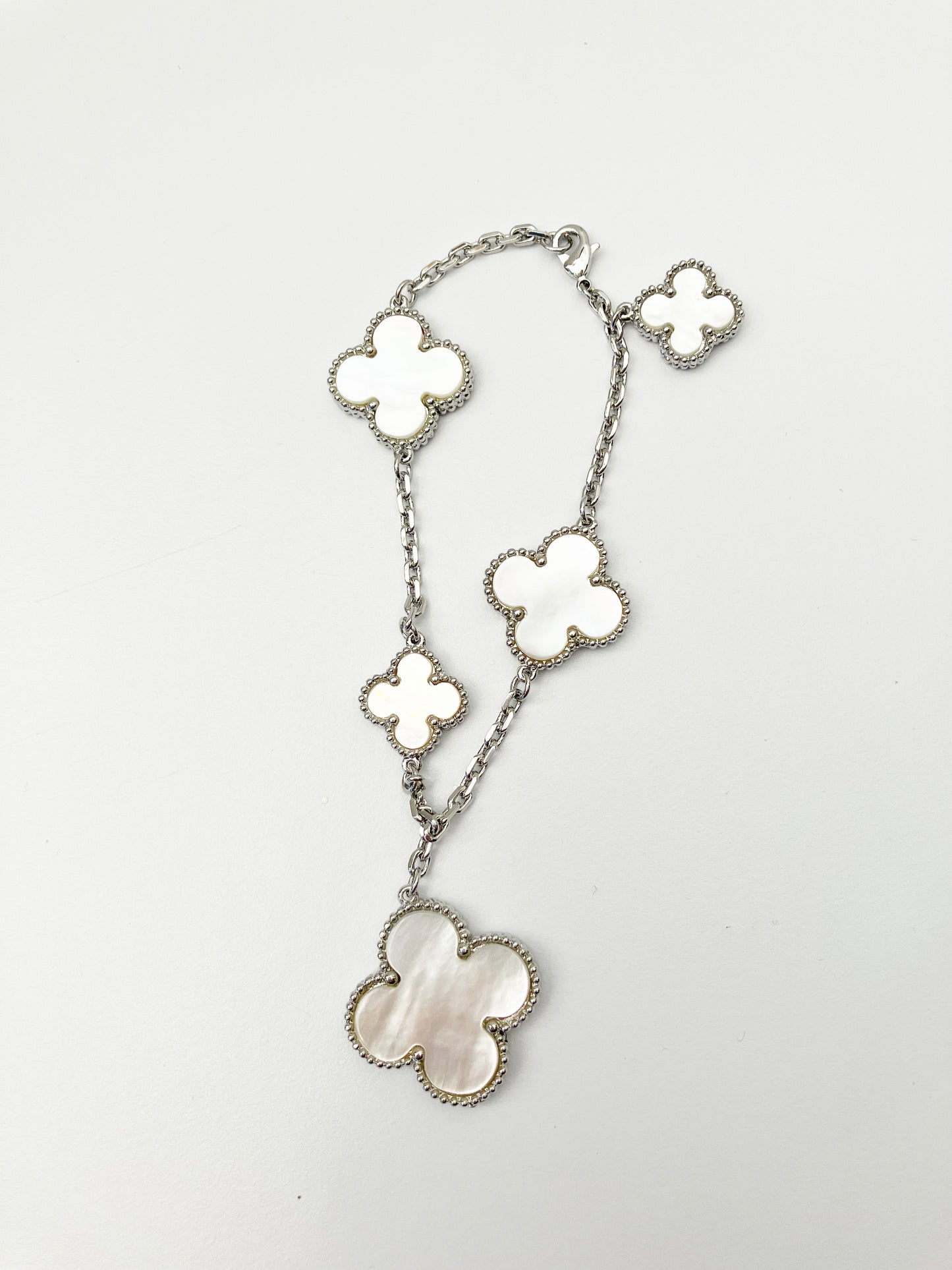 Mother of Pearl Quatrefoil Motif Charm Bracelet in Silver