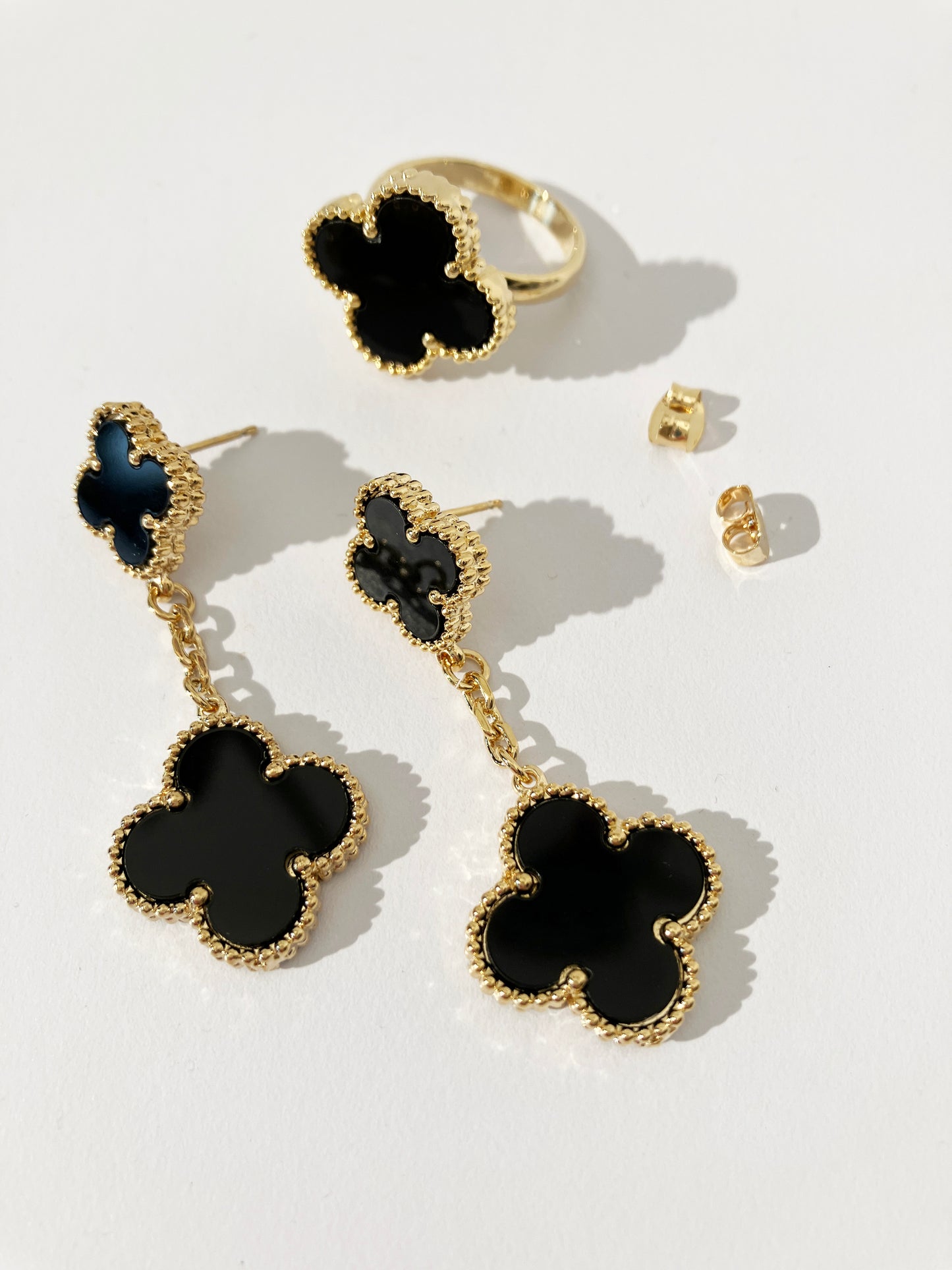 Quatrefoil Motif Gold and Onyx Demi Parure