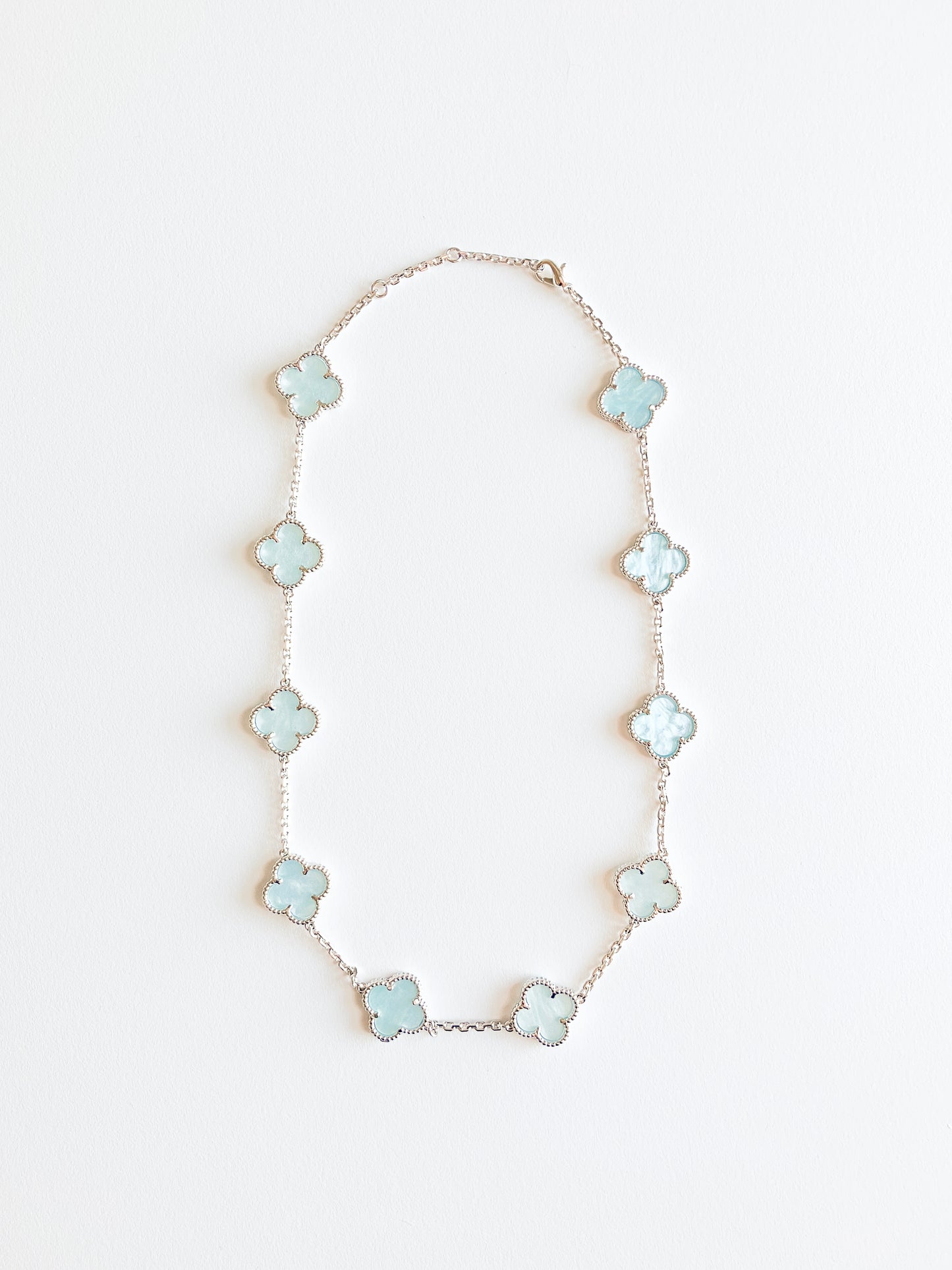 Blue Mother of Pearl Quatrefoil Choker in Silver