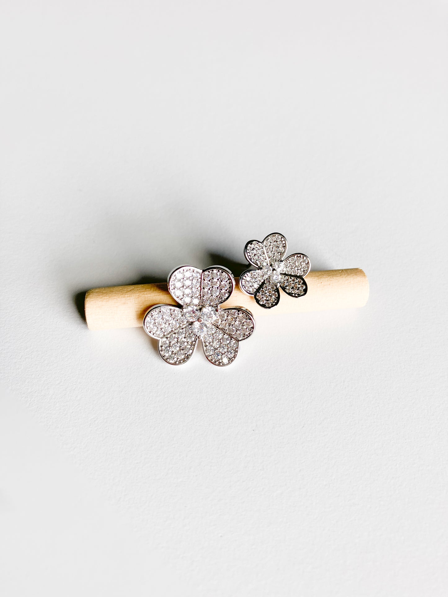 Cubic Zirconium Small Clover Earrings in Silver