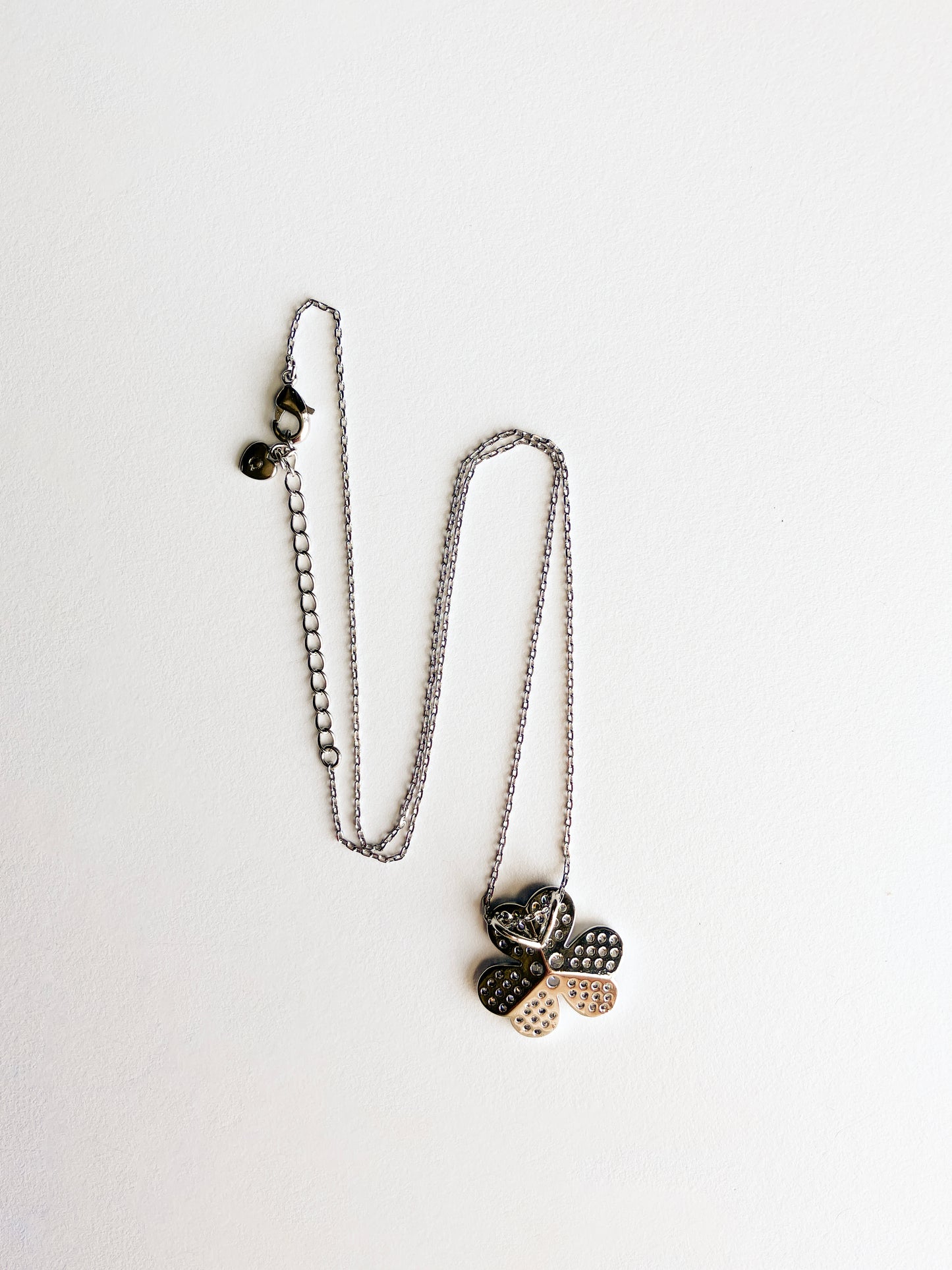 Cubic Zirconium Clover Pendant in Silver