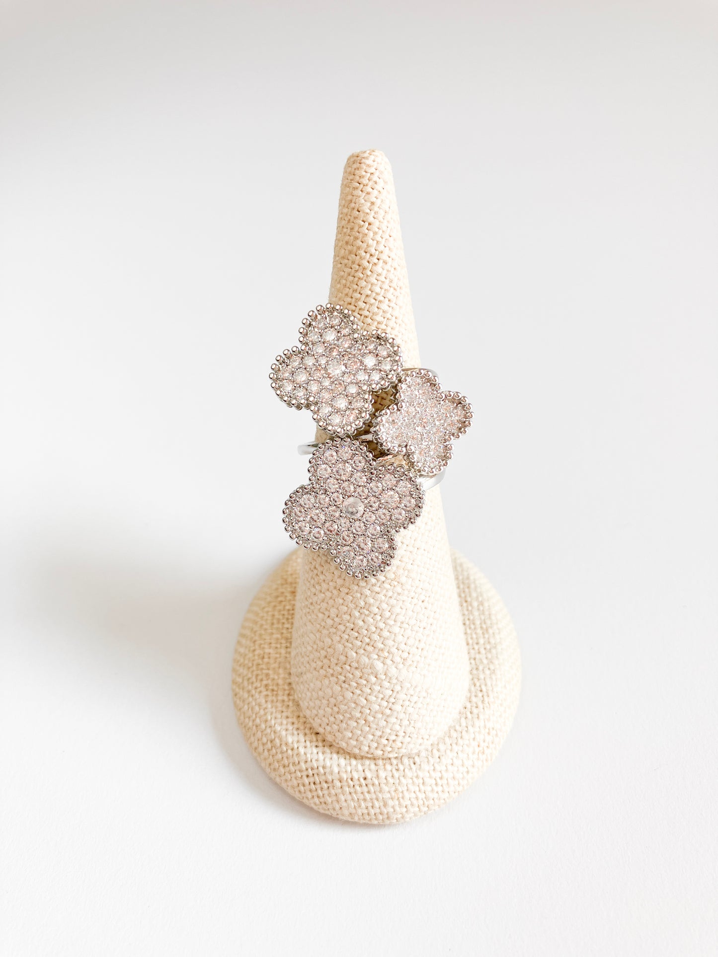 Cubic Zirconia Demi Quatrefoil Motif Ring in Silver