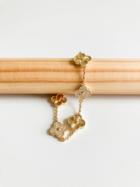 Cubic Zirconia and Radiant Demi Quatrefoil Bracelet in Gold