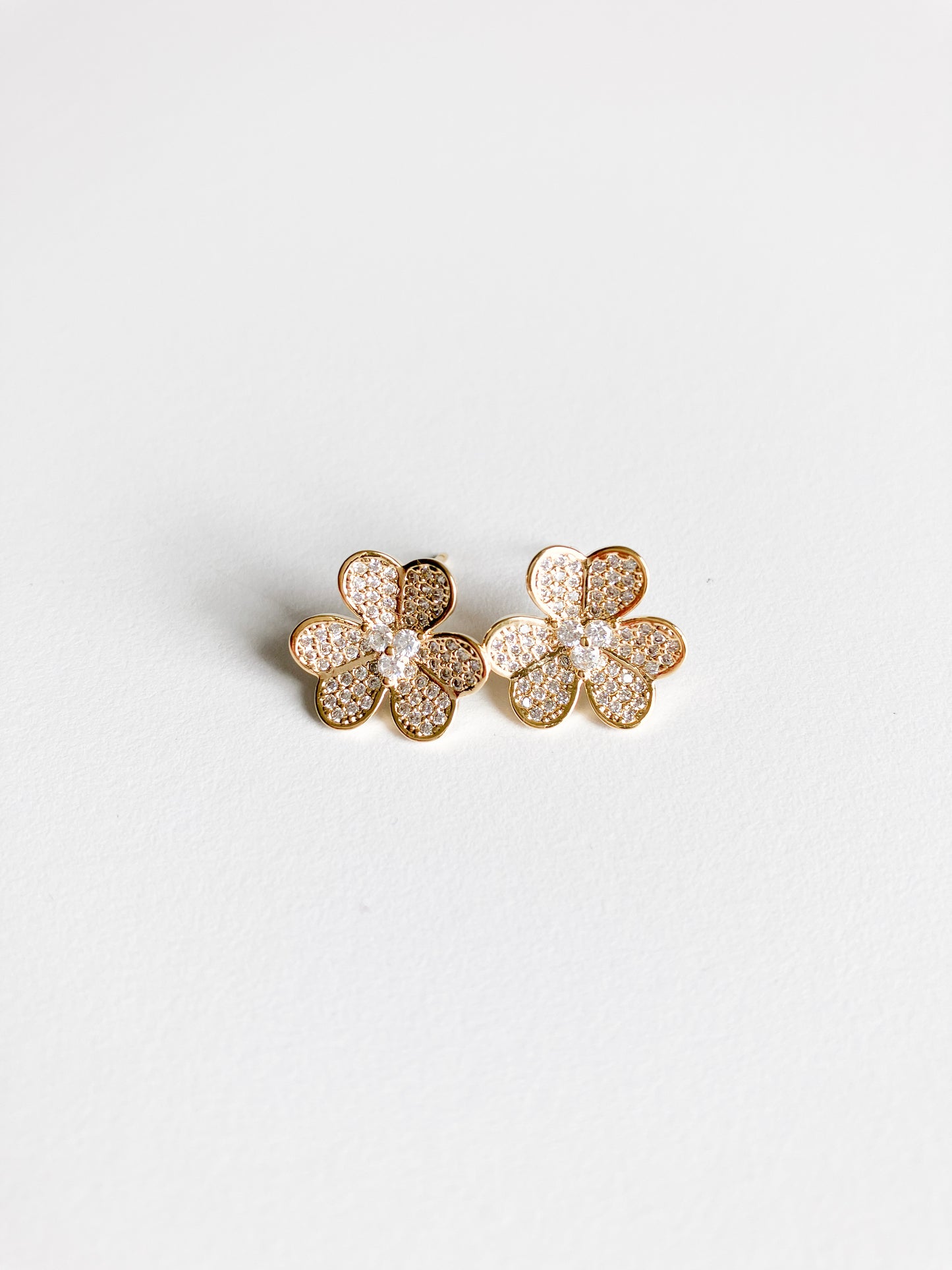 Cubic Zirconium Small Clover Earrings in Gold