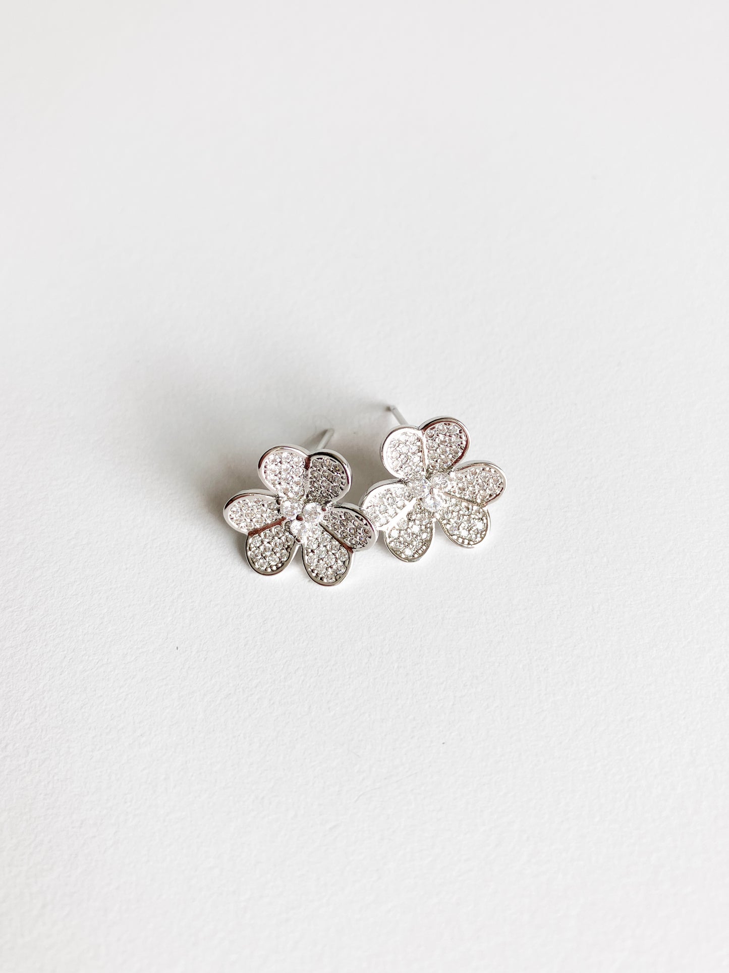 Cubic Zirconium Small Clover Earrings in Silver
