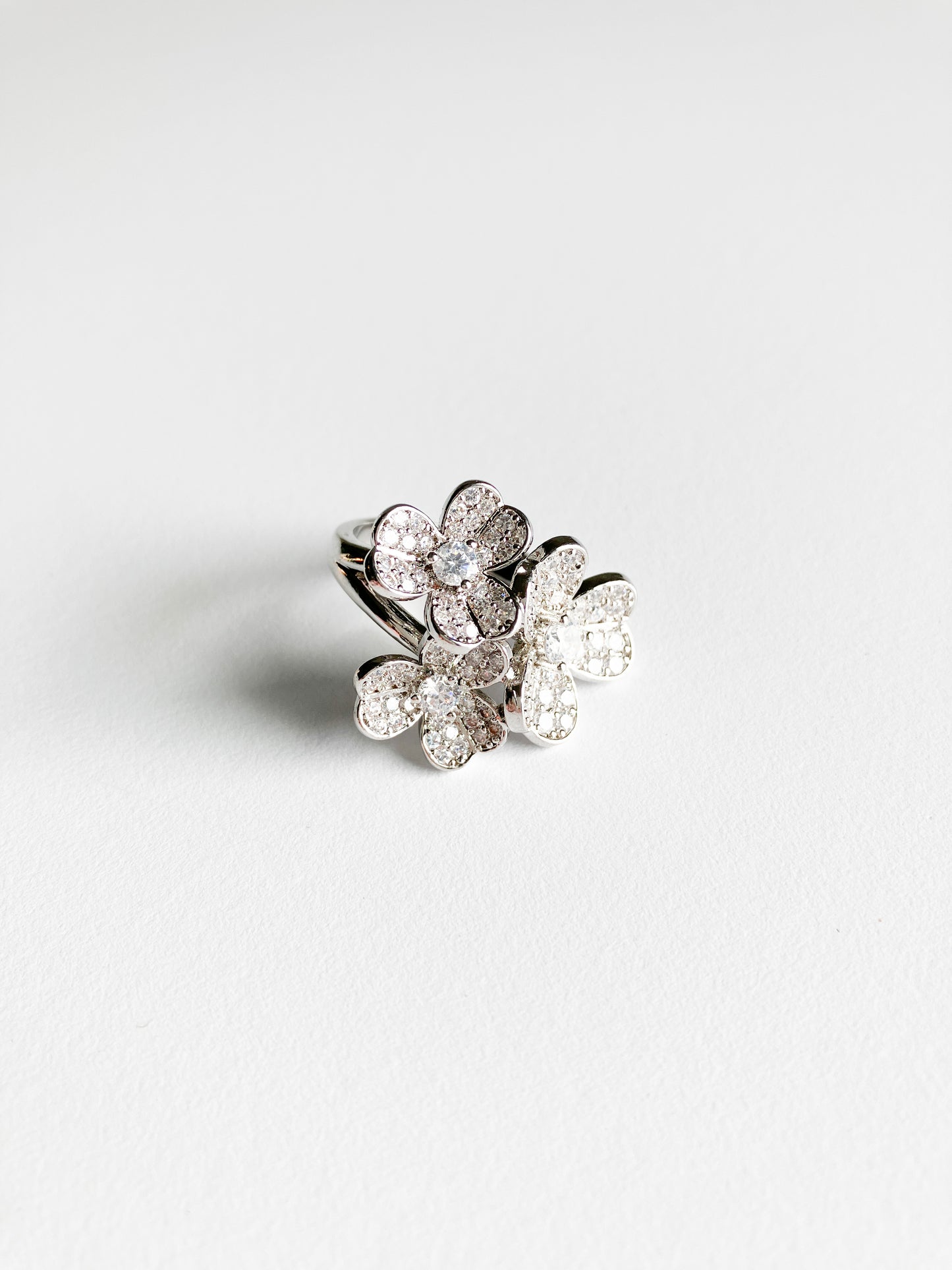 Cubic Zirconia Triple Cluster Clover Ring in Silver