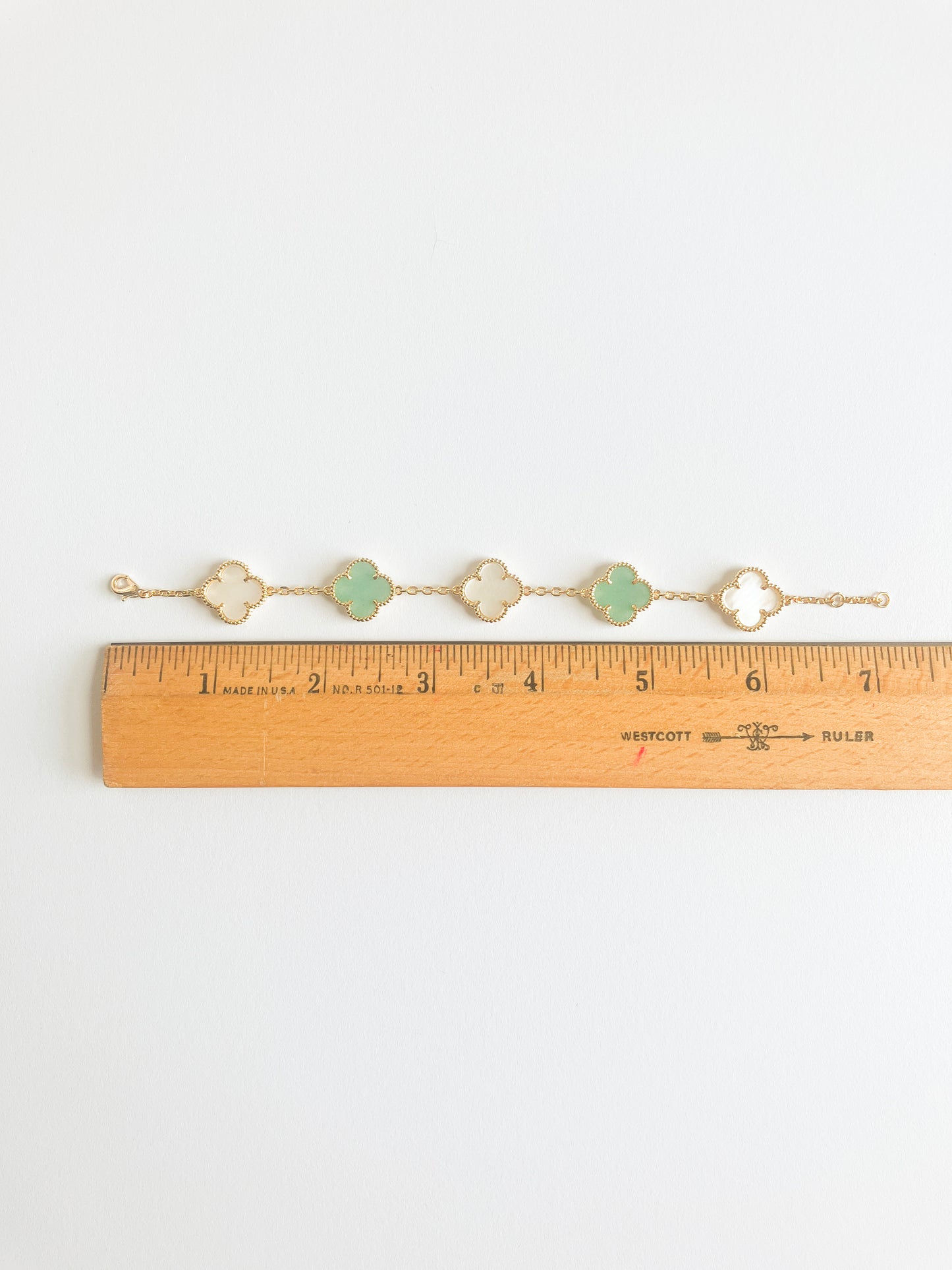 Jade and Mother of Pearl Quatrefoil Bracelet in Gold