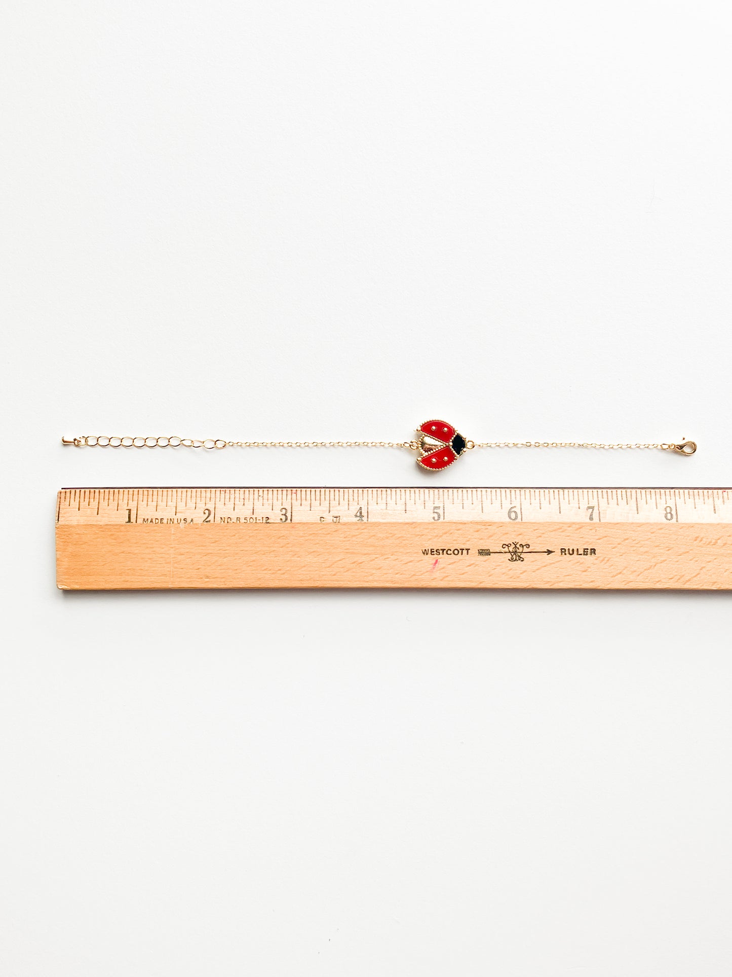 Carnelian and Onyx Ladybug Bracelet in Gold