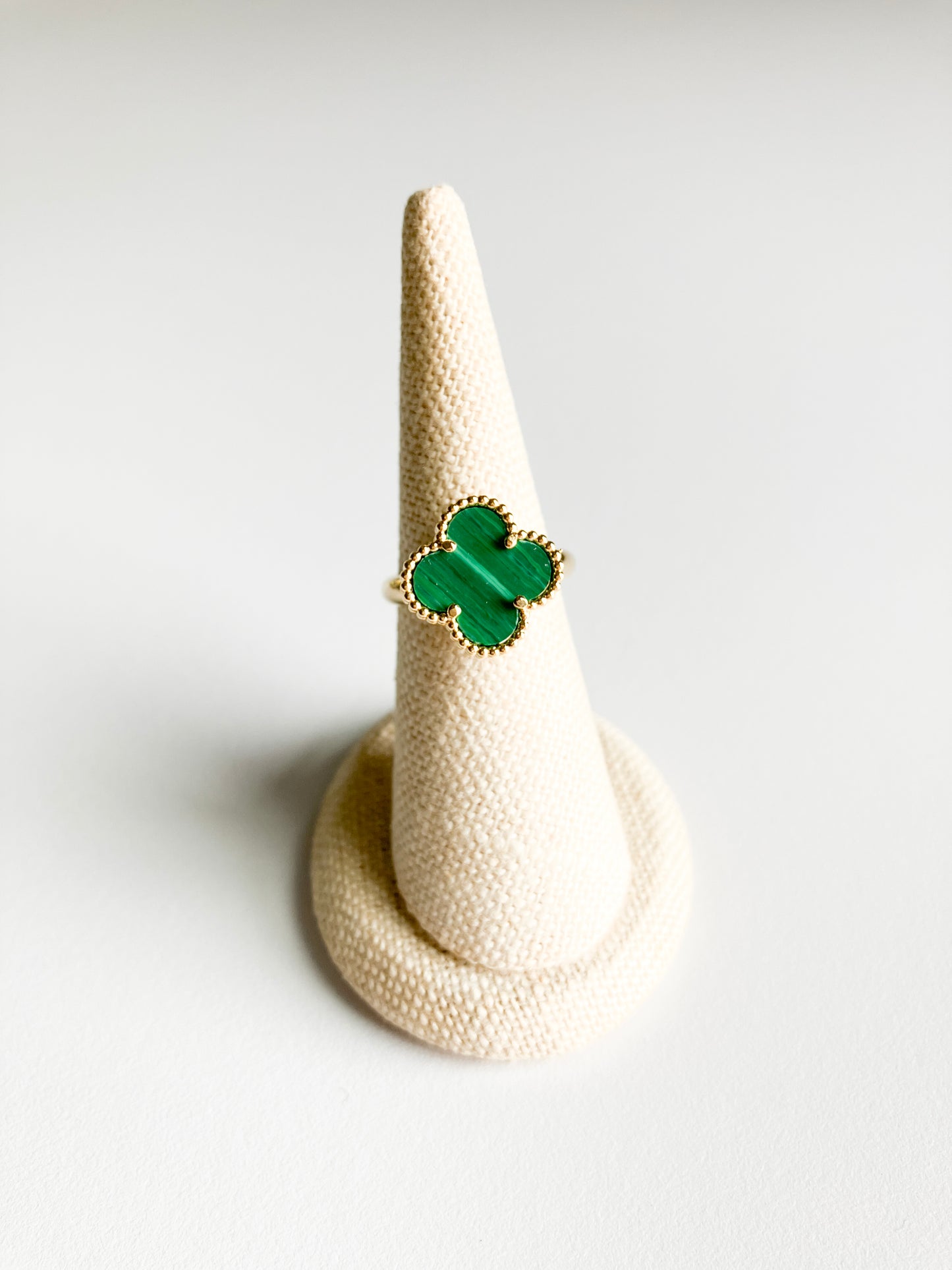 Malachite Demi Quatrefoil Ring in Gold