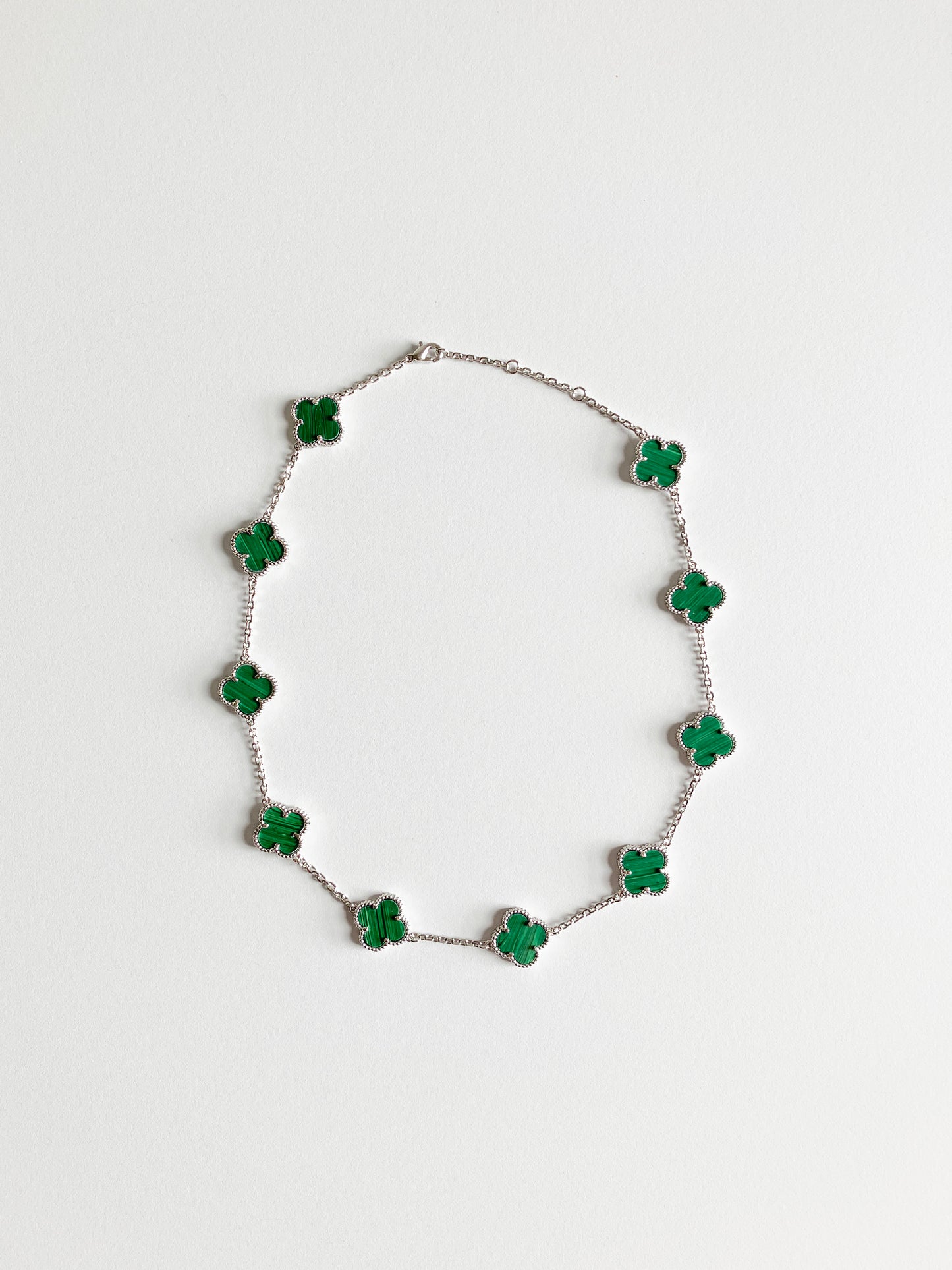 Malachite Quatrefoil Choker in Silver