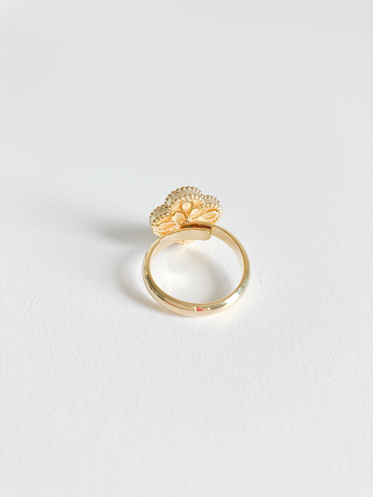 Mother of Pearl Demi Quatrefoil Ring in Gold