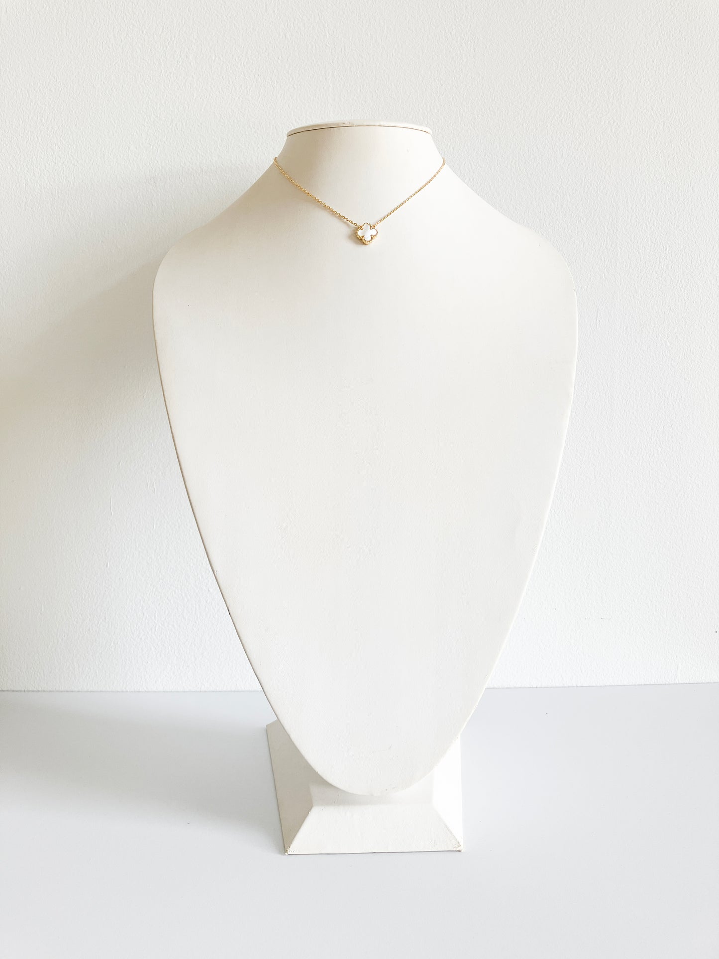 Demi Mother of Pearl Quatrefoil Motif Pendant in Gold