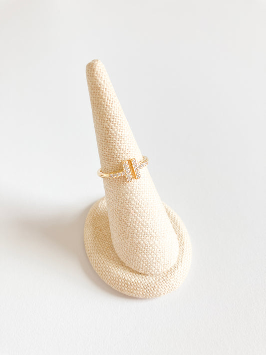 Cubic Zirconia T-Bar Ring in Gold