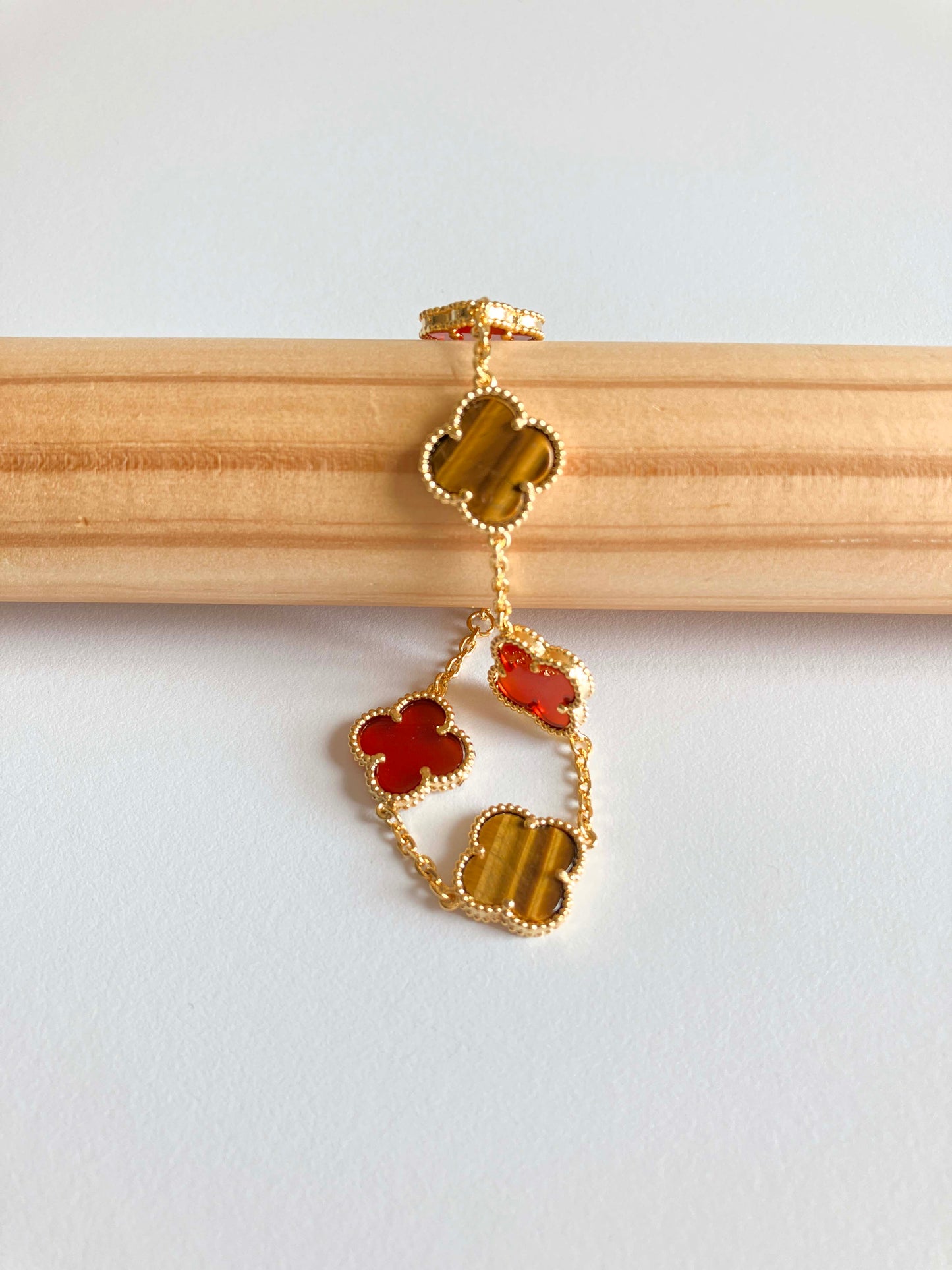 Carnelian and Tiger Eye Bracelet in Gold