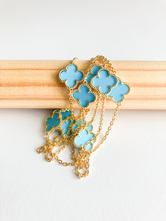 Turquoise Quatrefoil Rope Necklace in Gold