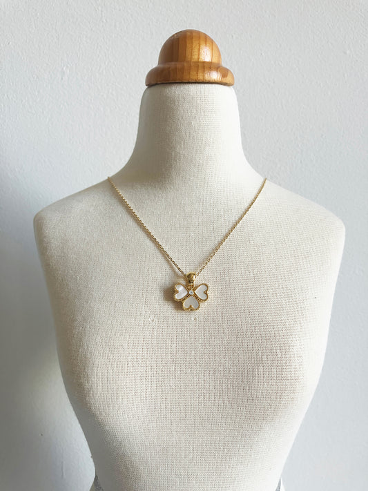 Clover of Hearts in Mother of Pearl and Cubic Zirconium Set in Gold