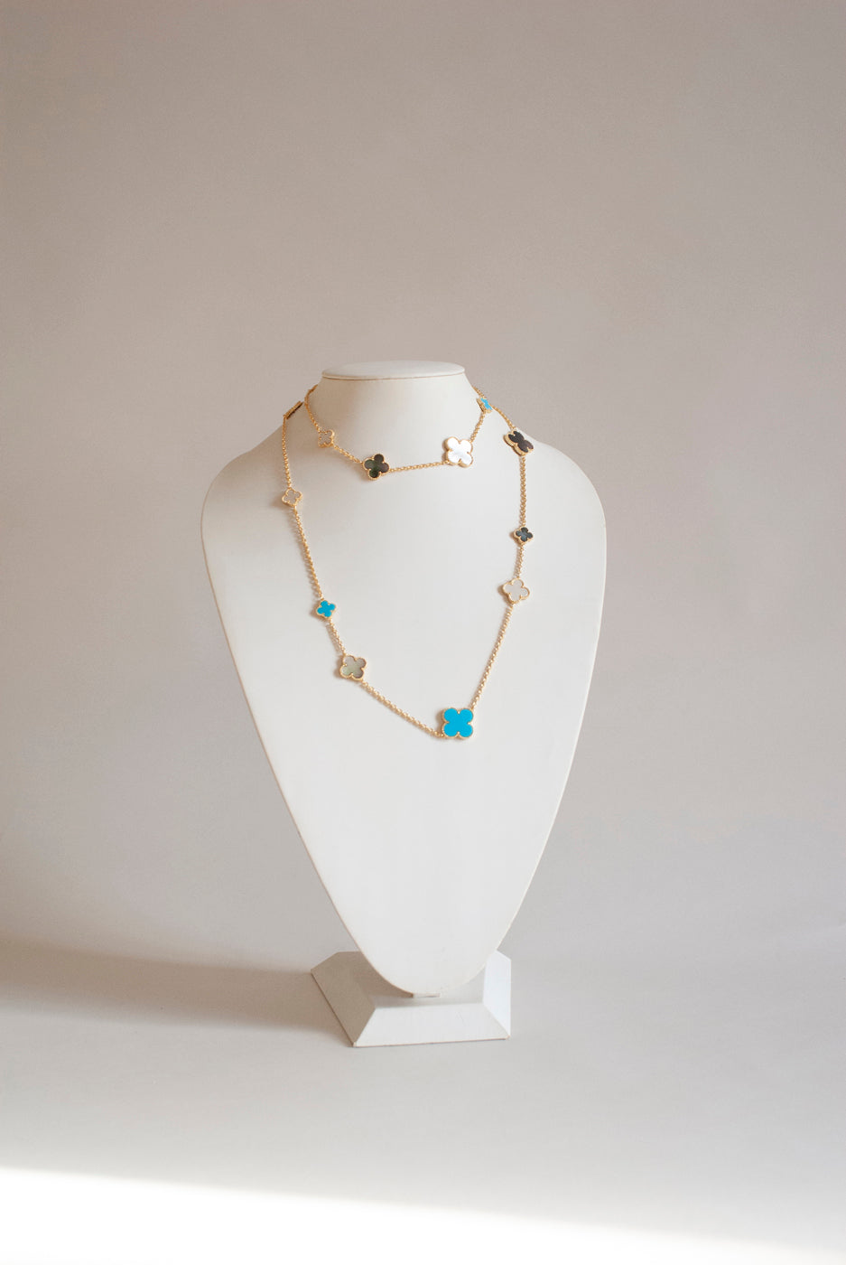 Mixed Size Turquoise and White and Gray Mother of Pearl Quatrefoil Gold Plated Necklace