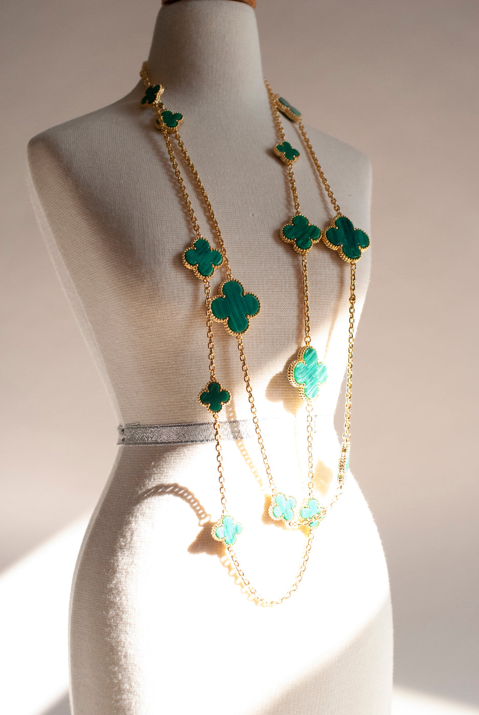 Mixed Size Malachite Quatrefoil Gold Plated Necklace
