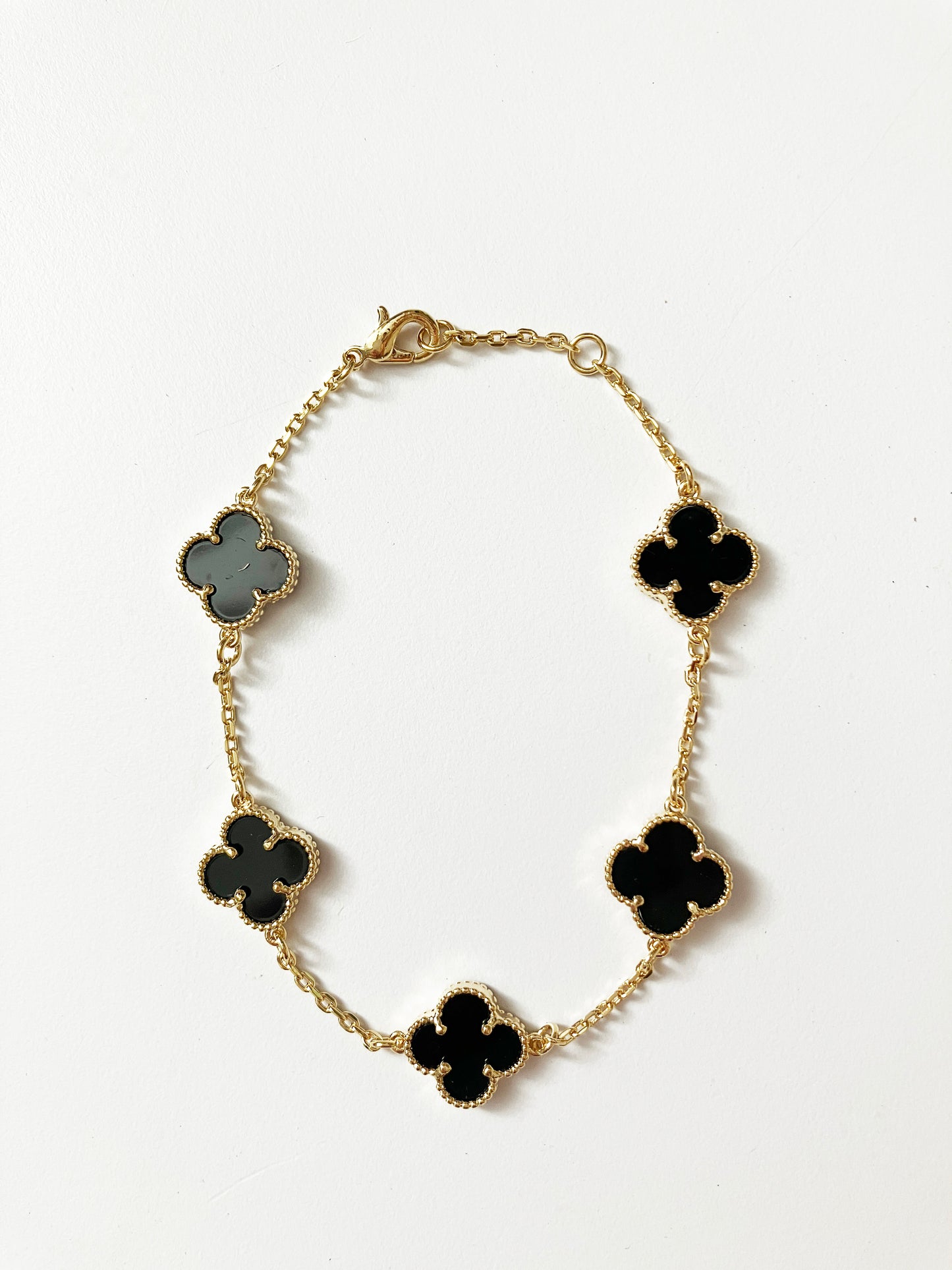 Adjustable 7.5" Onyx Quatrefoil Bracelet