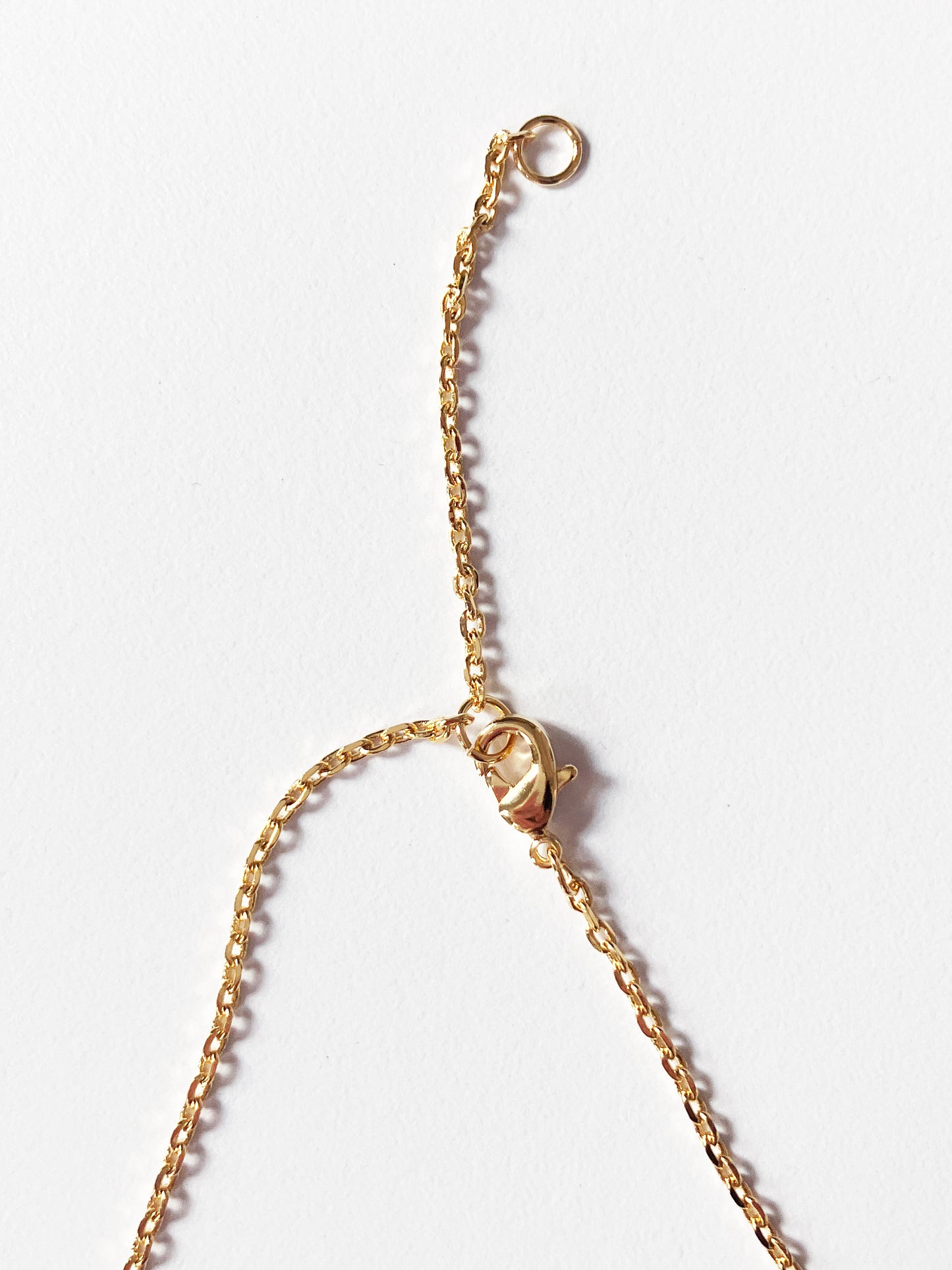 Adjustable Small Tiger Eye Quatrefoil Motif Pendant