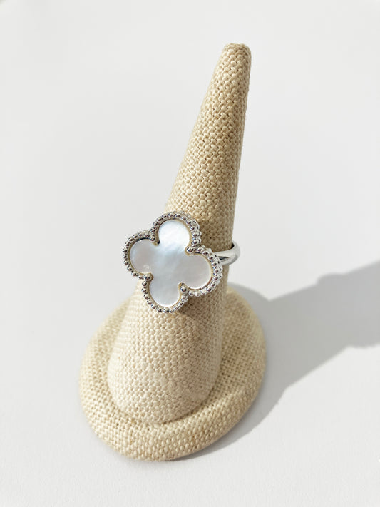 Adjustable Demi Mother of Pearl Quatrefoil Motif Ring in Silver