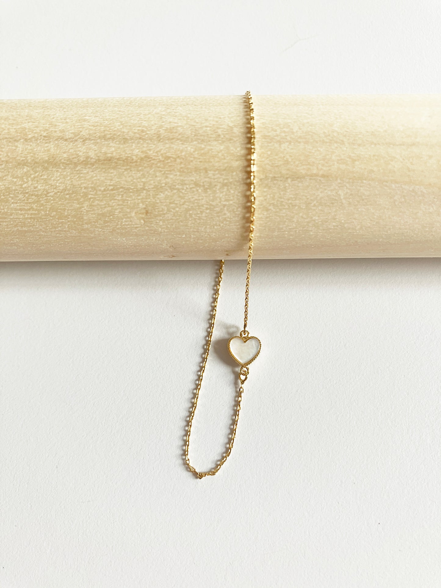 Mother of Pearl Sweetheart Earrings